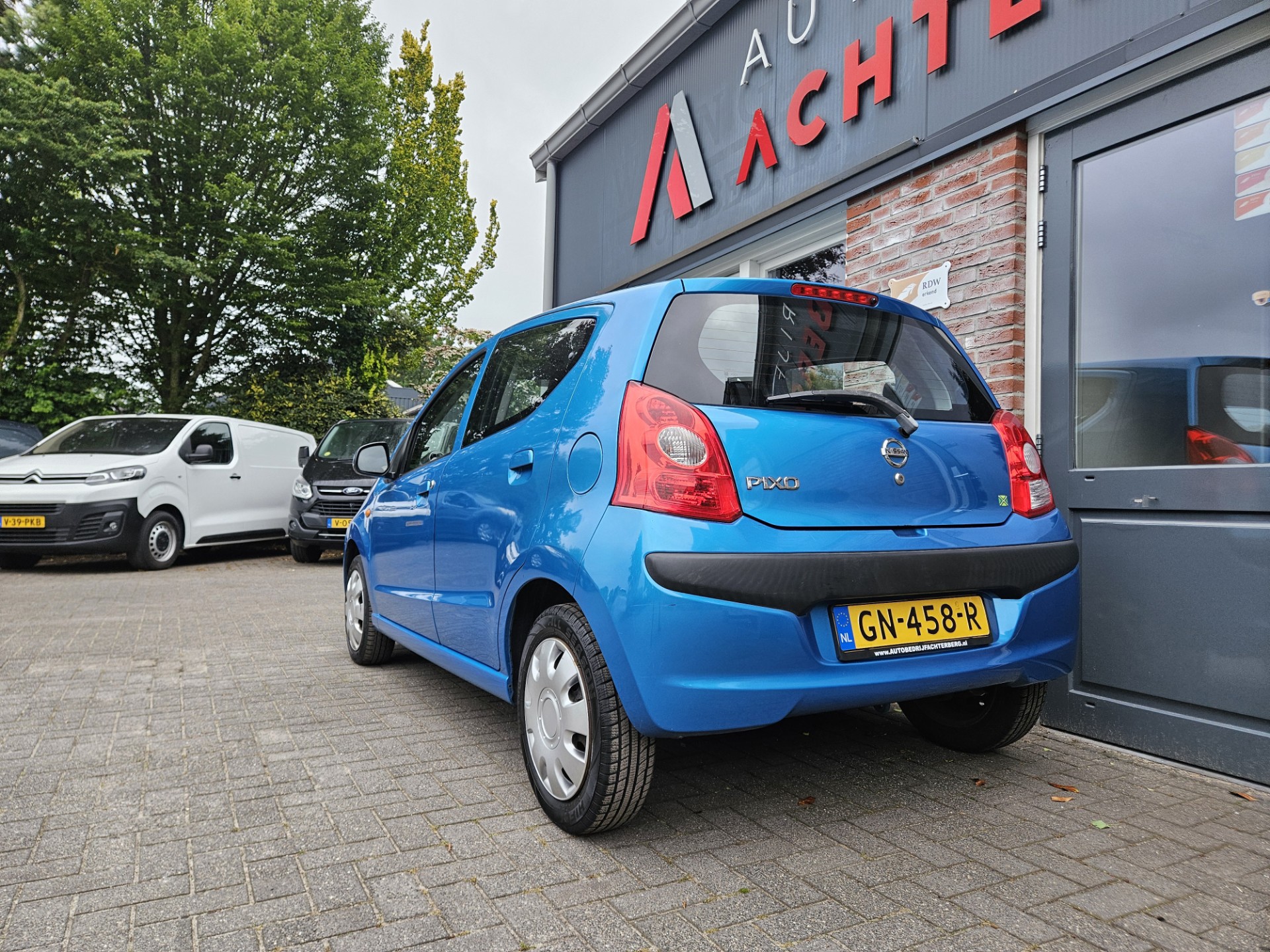 Foto van Nissan Pixo