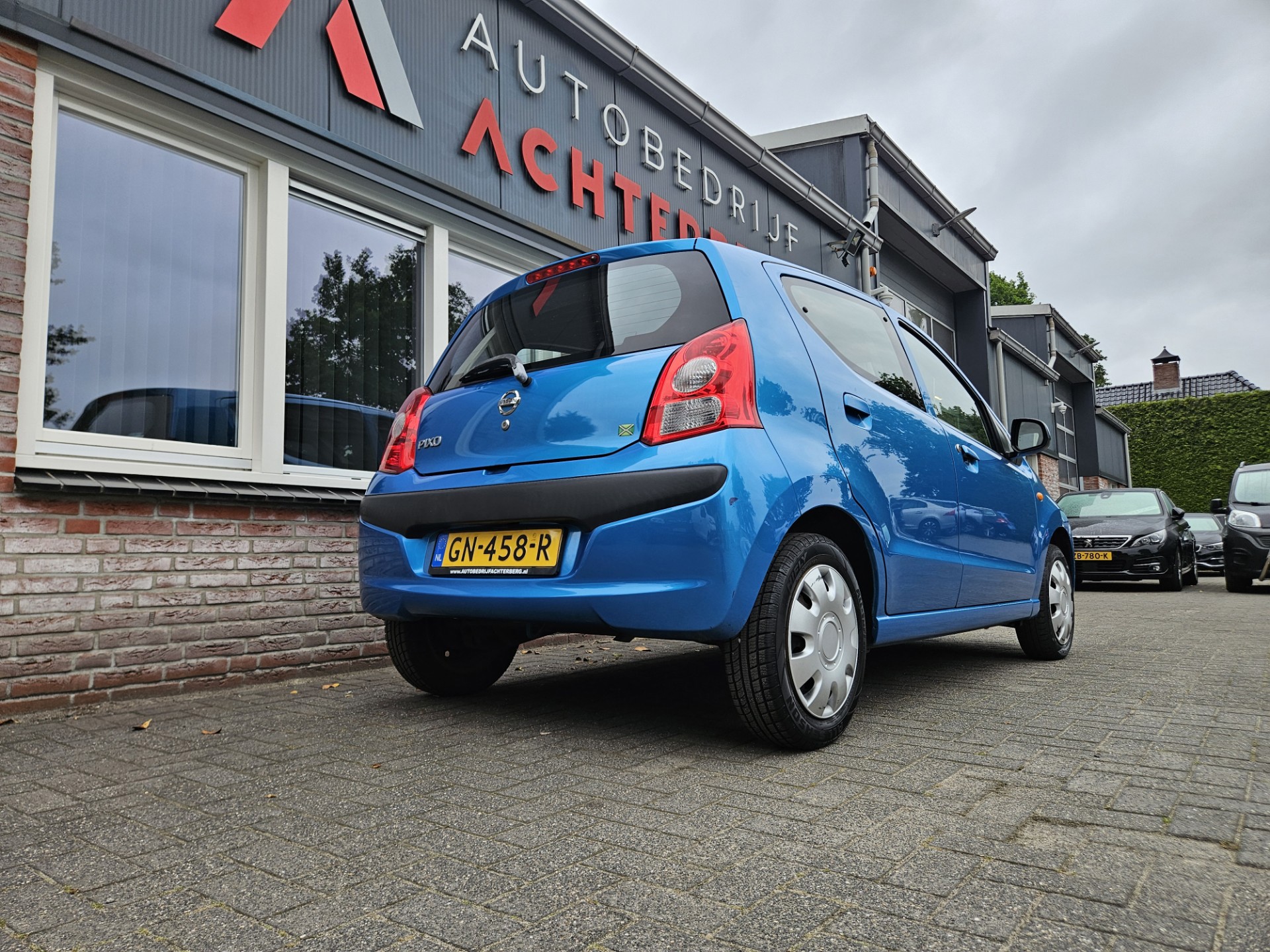 Foto van Nissan Pixo
