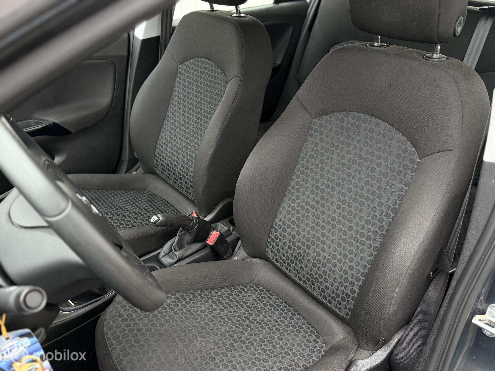 Foto van Opel Corsa-e