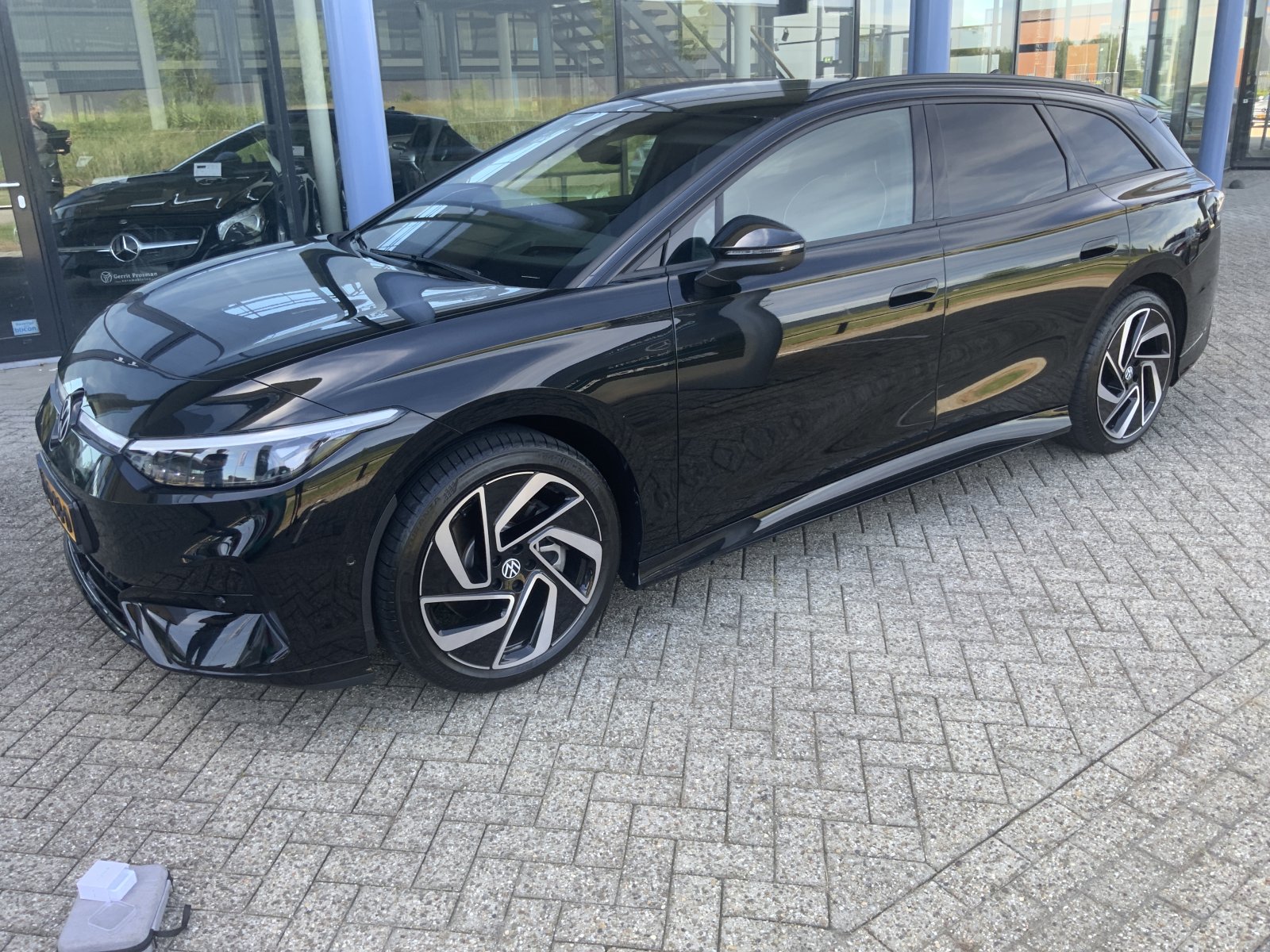 Volkswagen Id.7 Tourer Pro - voorkant