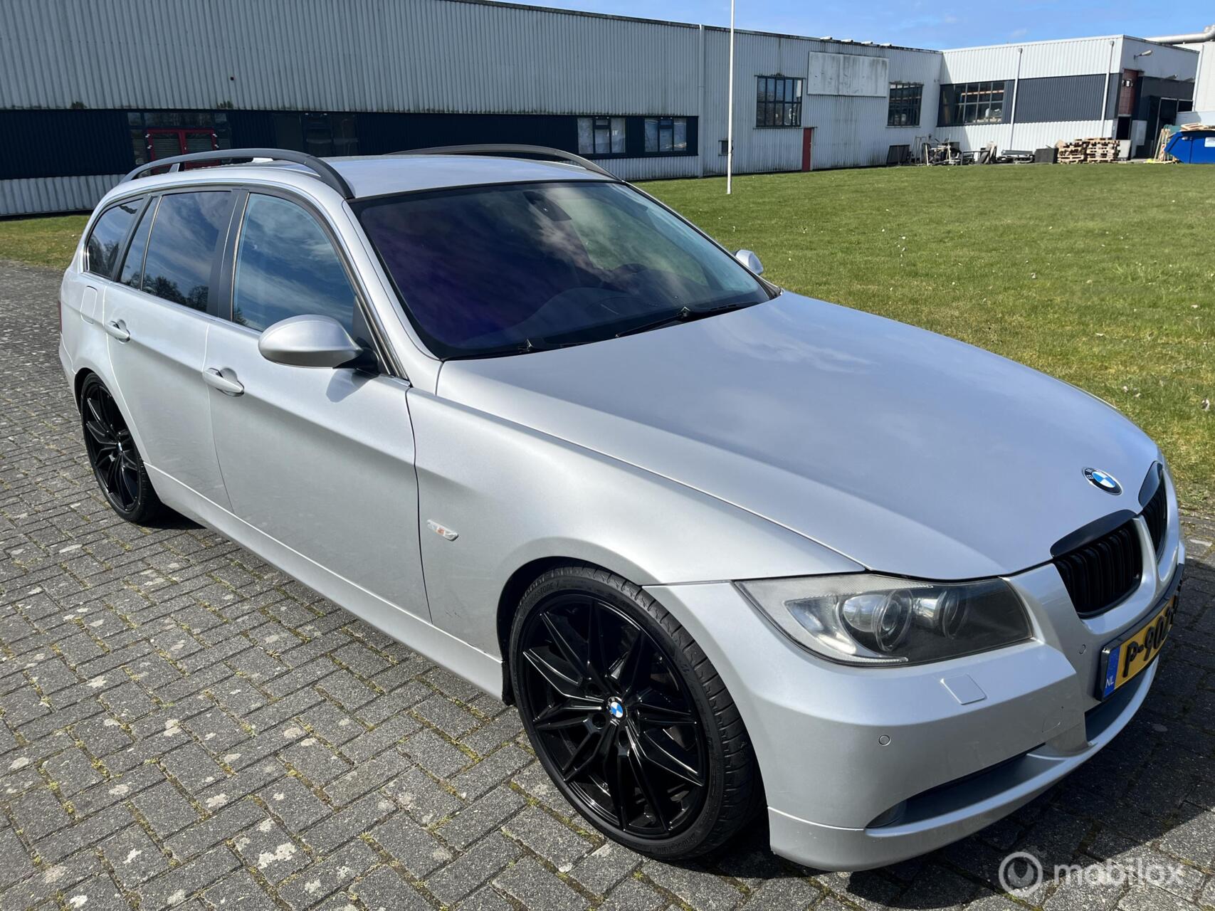 Foto van BMW 3ER REIHE