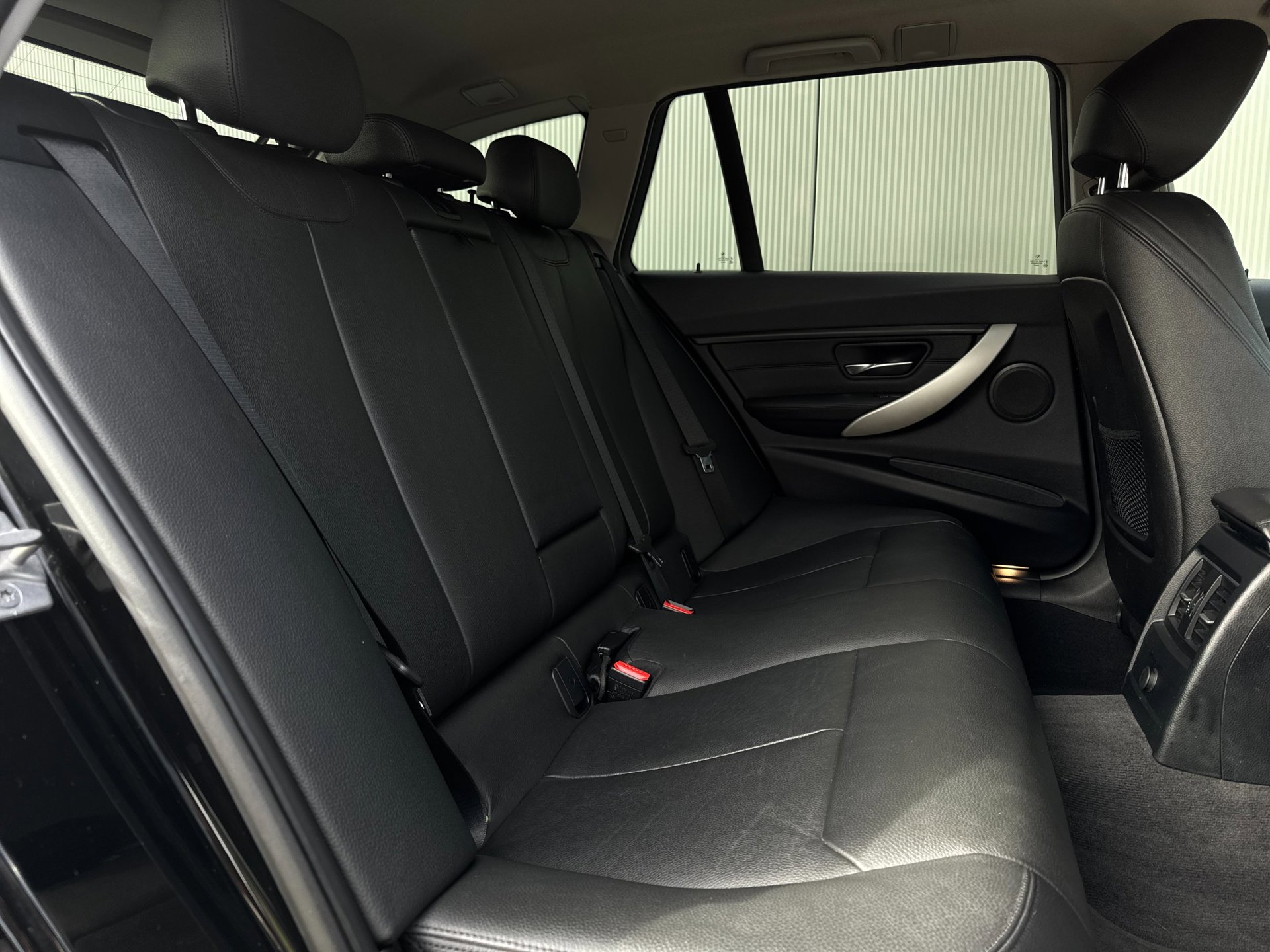 Foto van BMW 318i