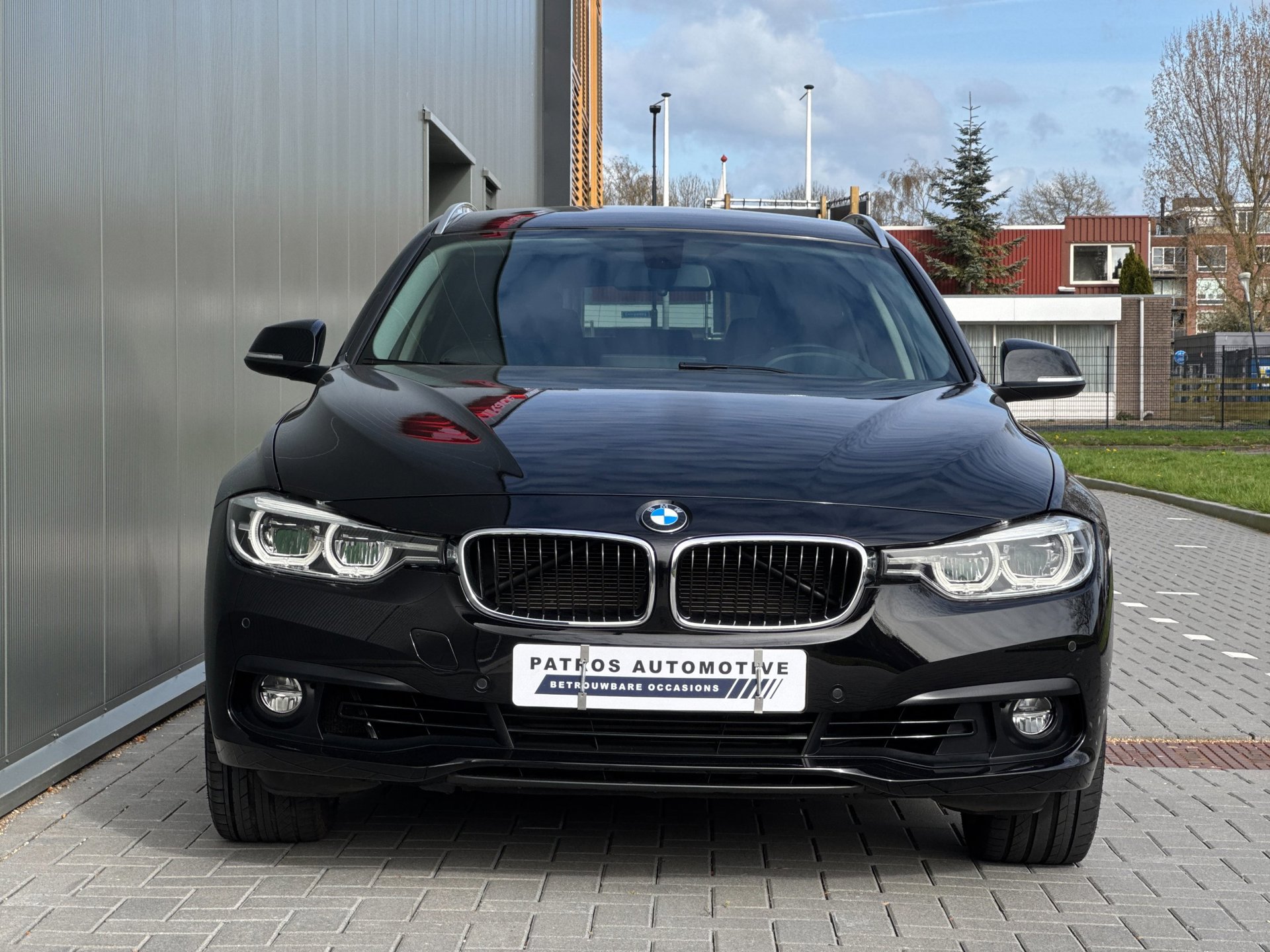 Foto van BMW 318i