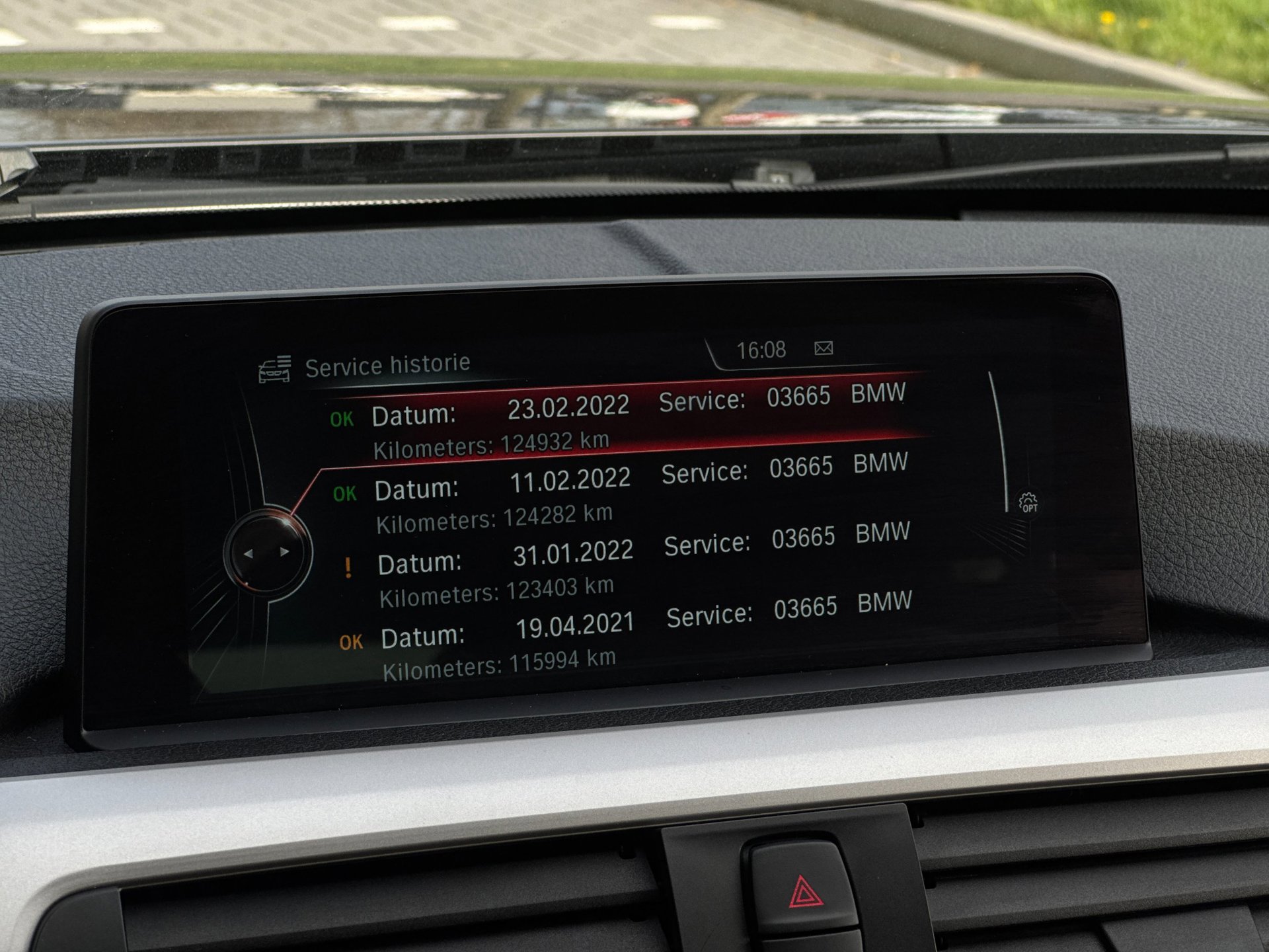 Foto van BMW 318i