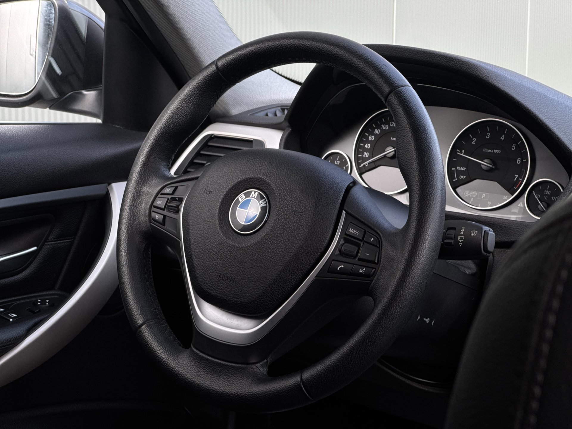 Foto van BMW 318i