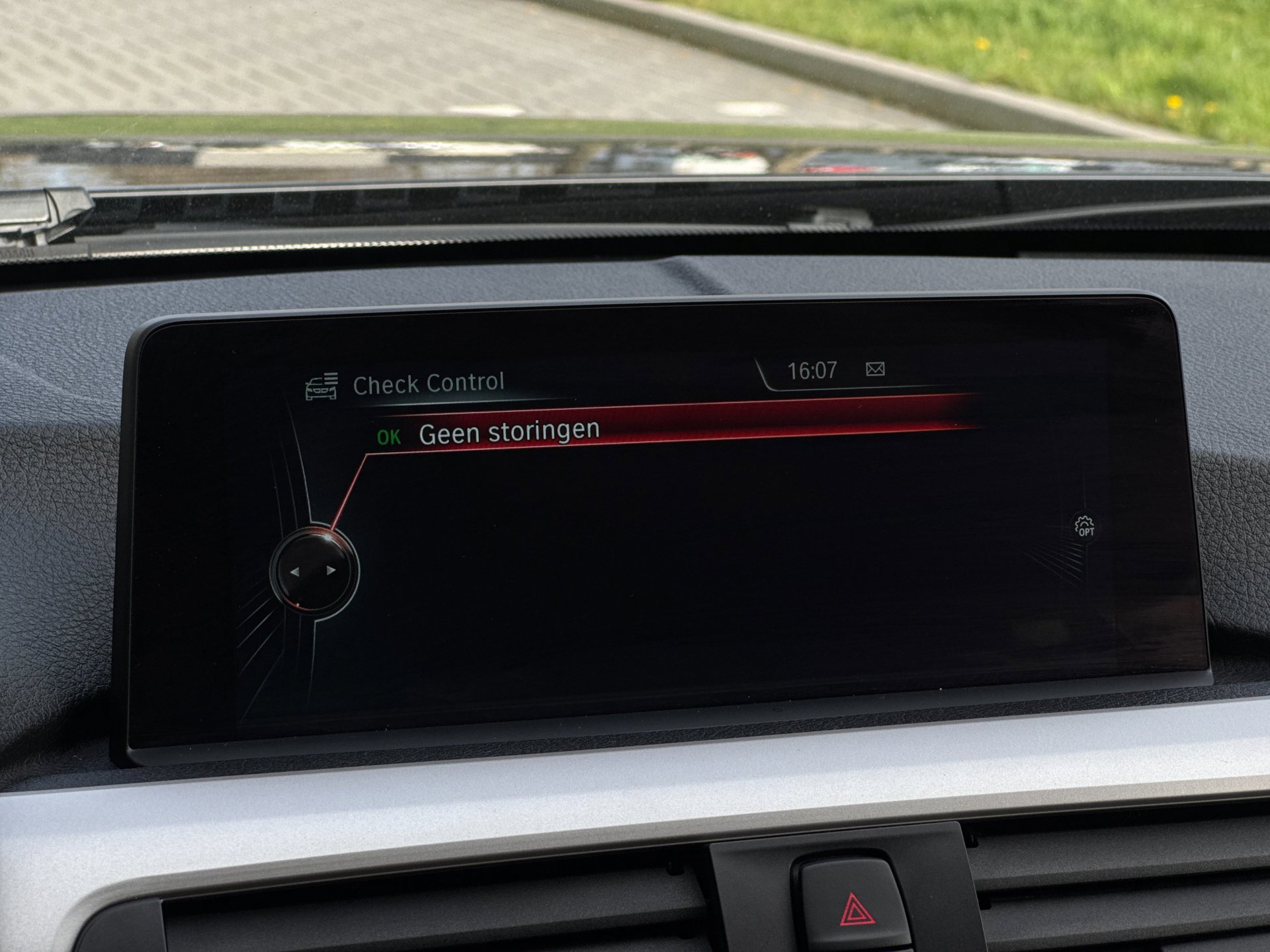 Foto van BMW 318i