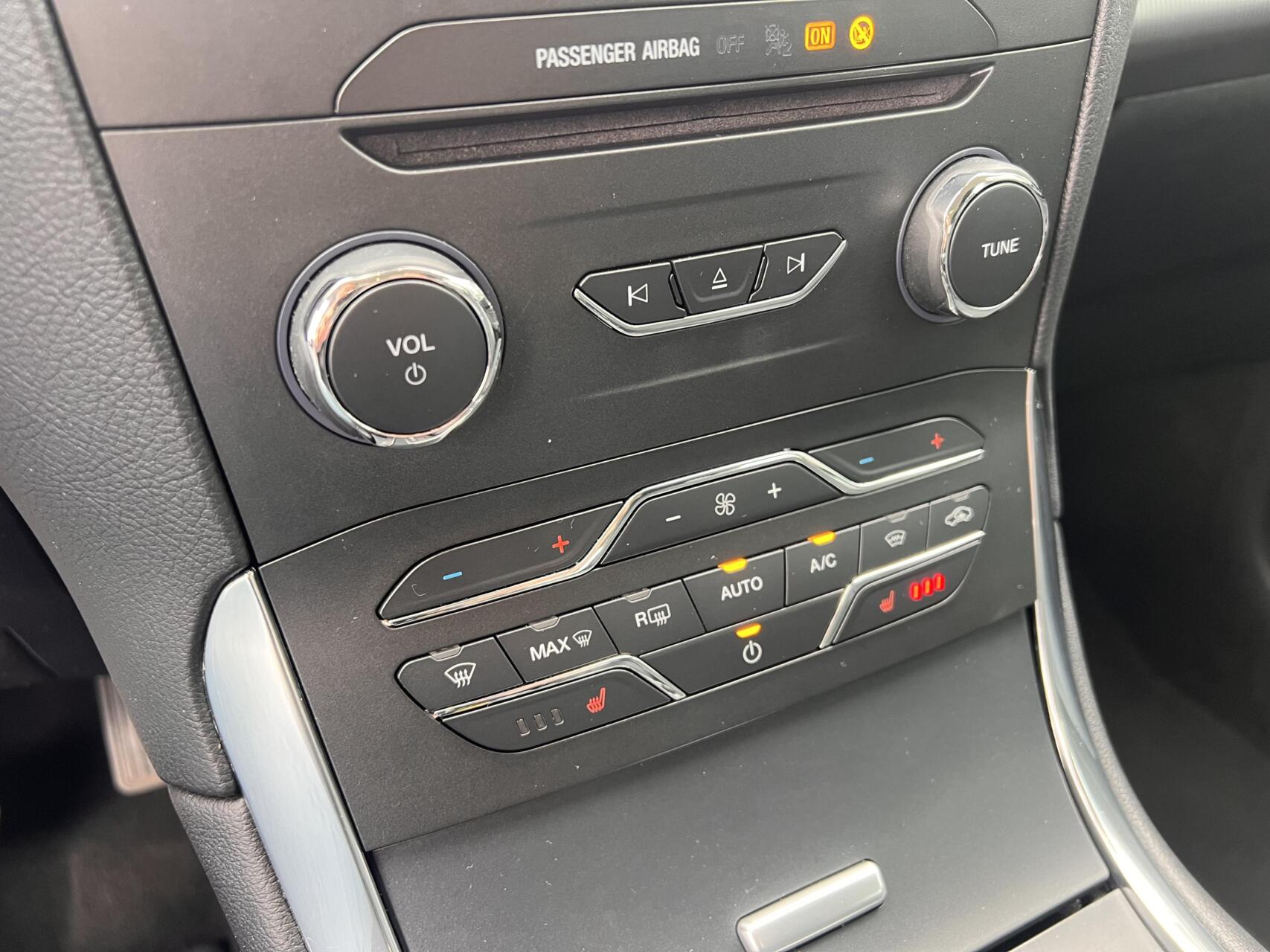 Foto van Ford S-max