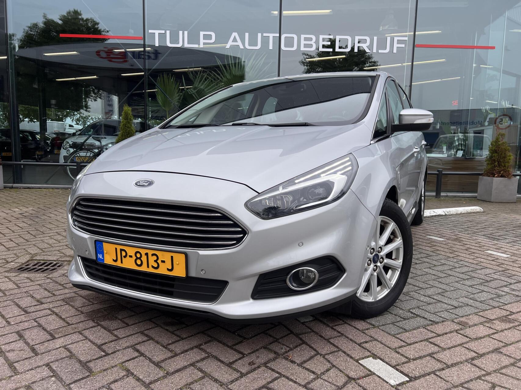 Foto van Ford S-max