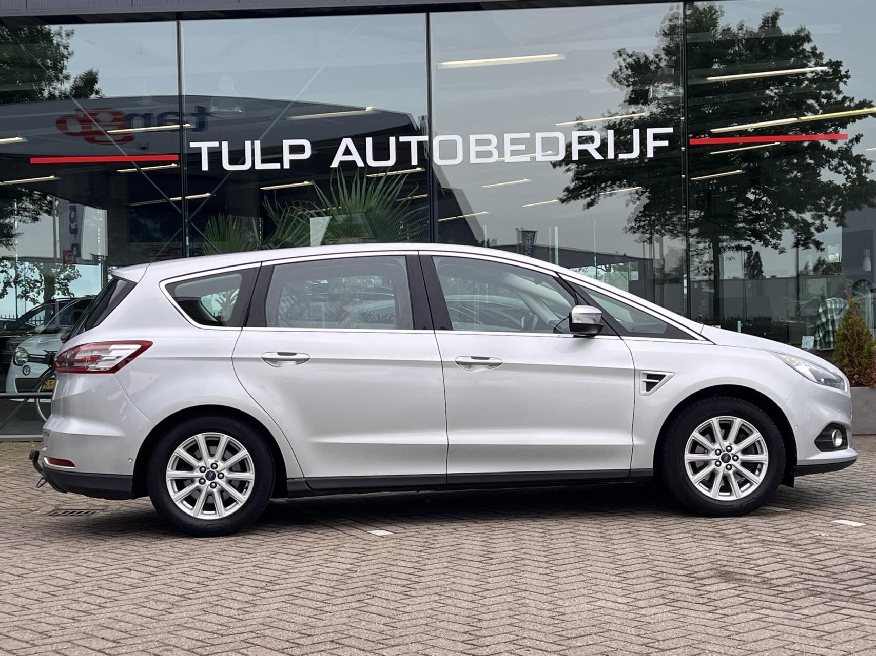Foto van Ford S-max