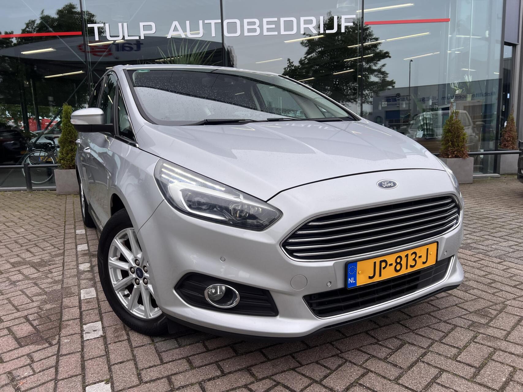 Foto van Ford S-max