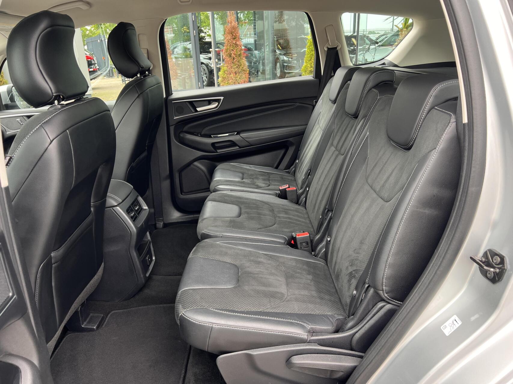 Foto van Ford S-max