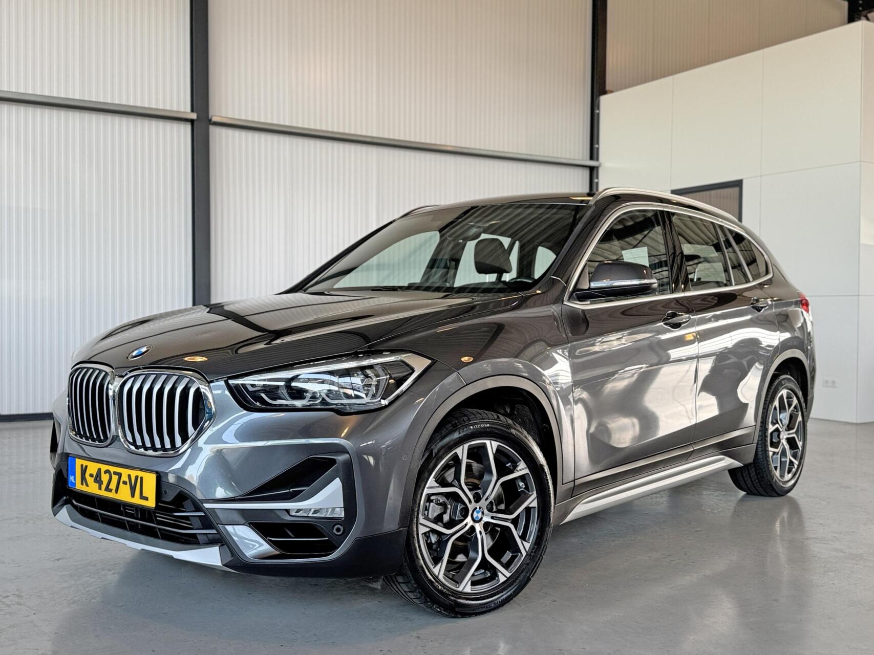 Foto van BMW X1 SDRIVE20I
