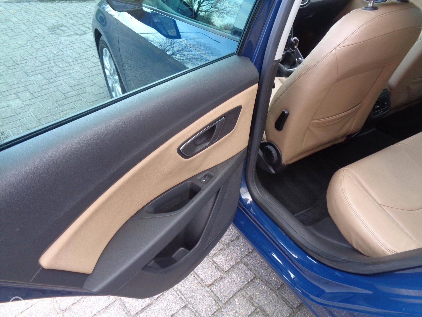 Foto van Seat Leon ST
