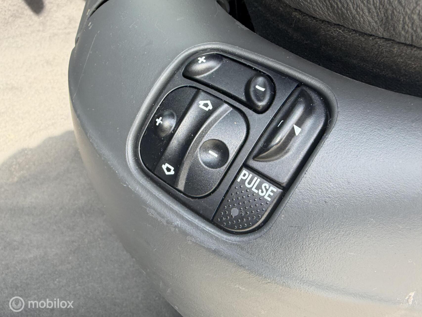 Foto van Mercedes-Benz S 320