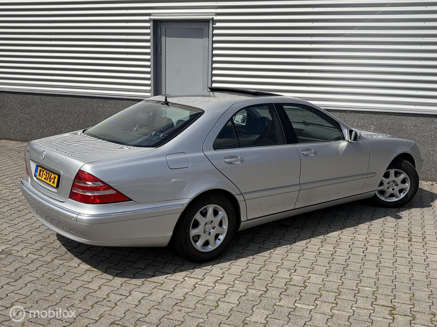 Foto van Mercedes-Benz S 320