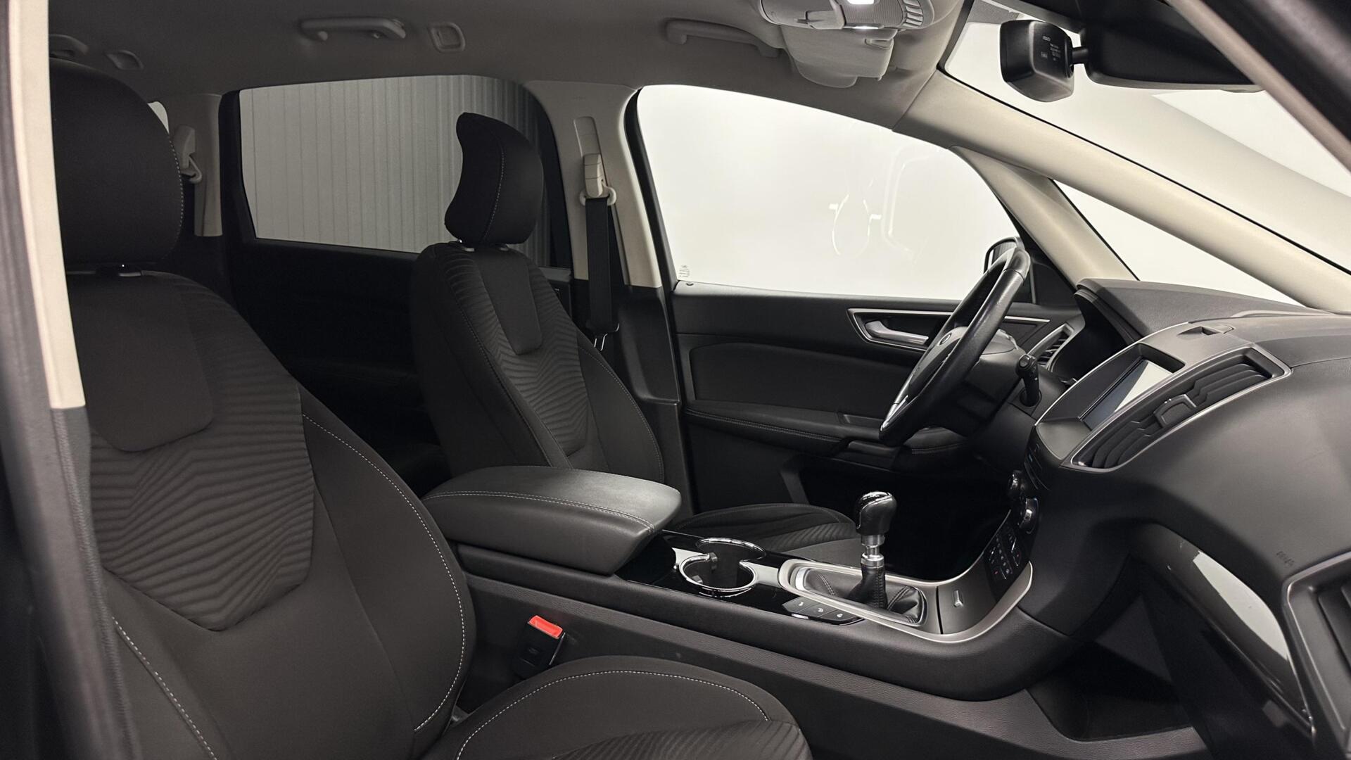Foto van Ford S-max