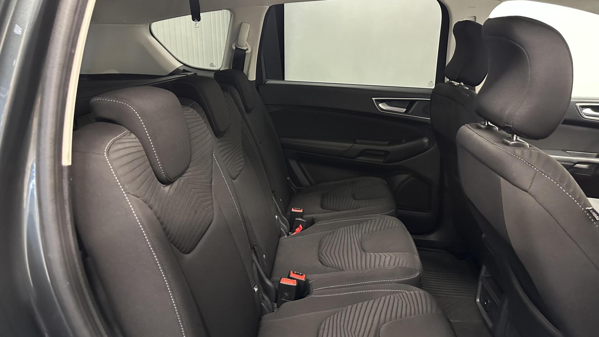 Foto van Ford S-max
