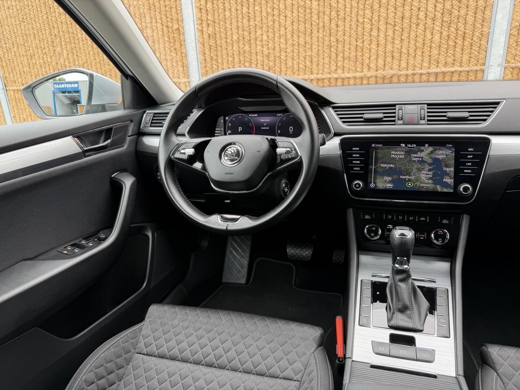 Foto van Skoda Superb