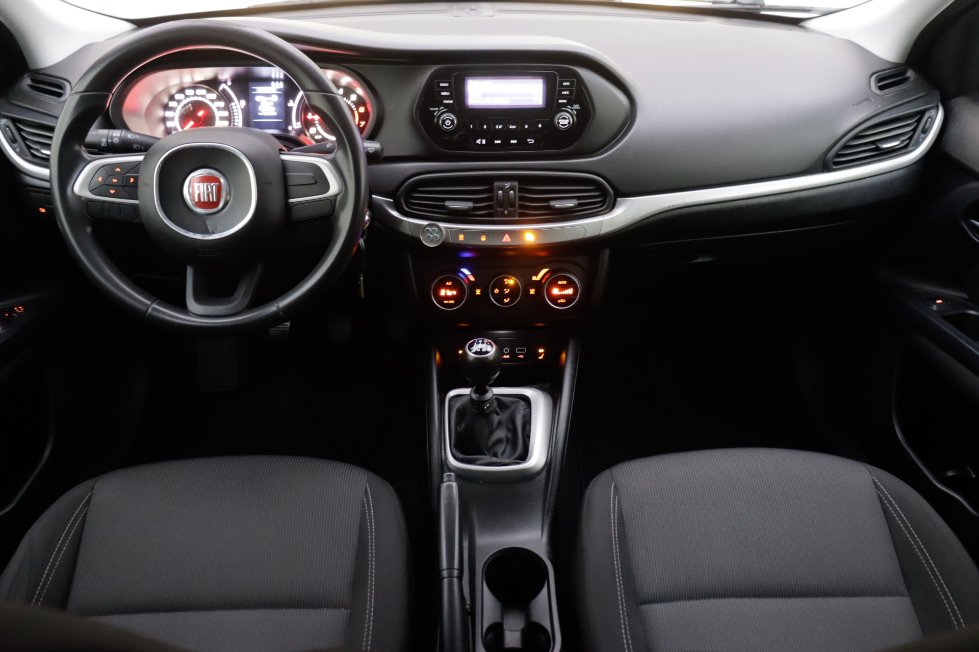 Foto van Fiat Fiat Tipo