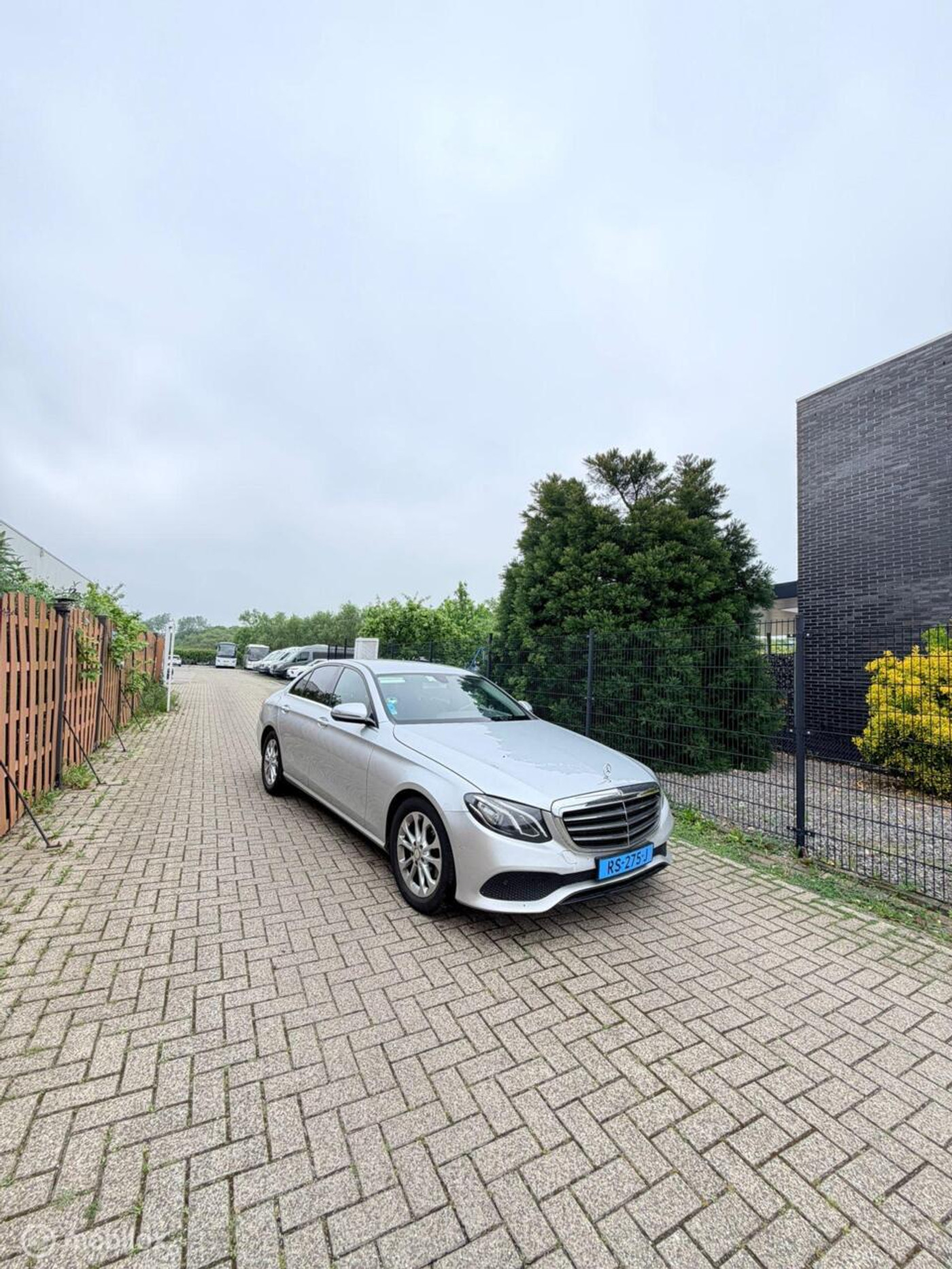 Foto van Mercedes-Benz E 220 D