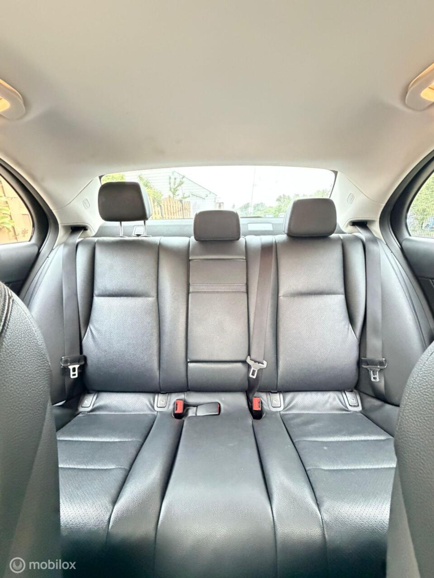 Foto van Mercedes-Benz E 220 D