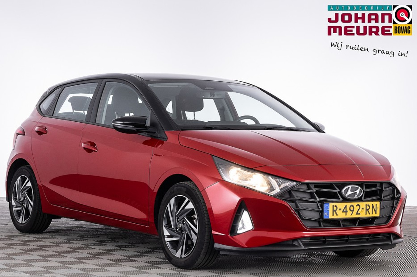 Hyundai I20 1.2 MPI Comfort Smart Bi-Tone | AIRCO | NAVI | VELGEN ✅ 1e Eigenaar . 2022 - voorkant