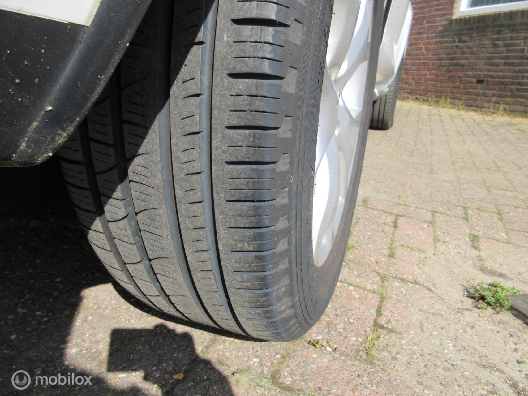 Foto van Mazda Mazda Cx-7