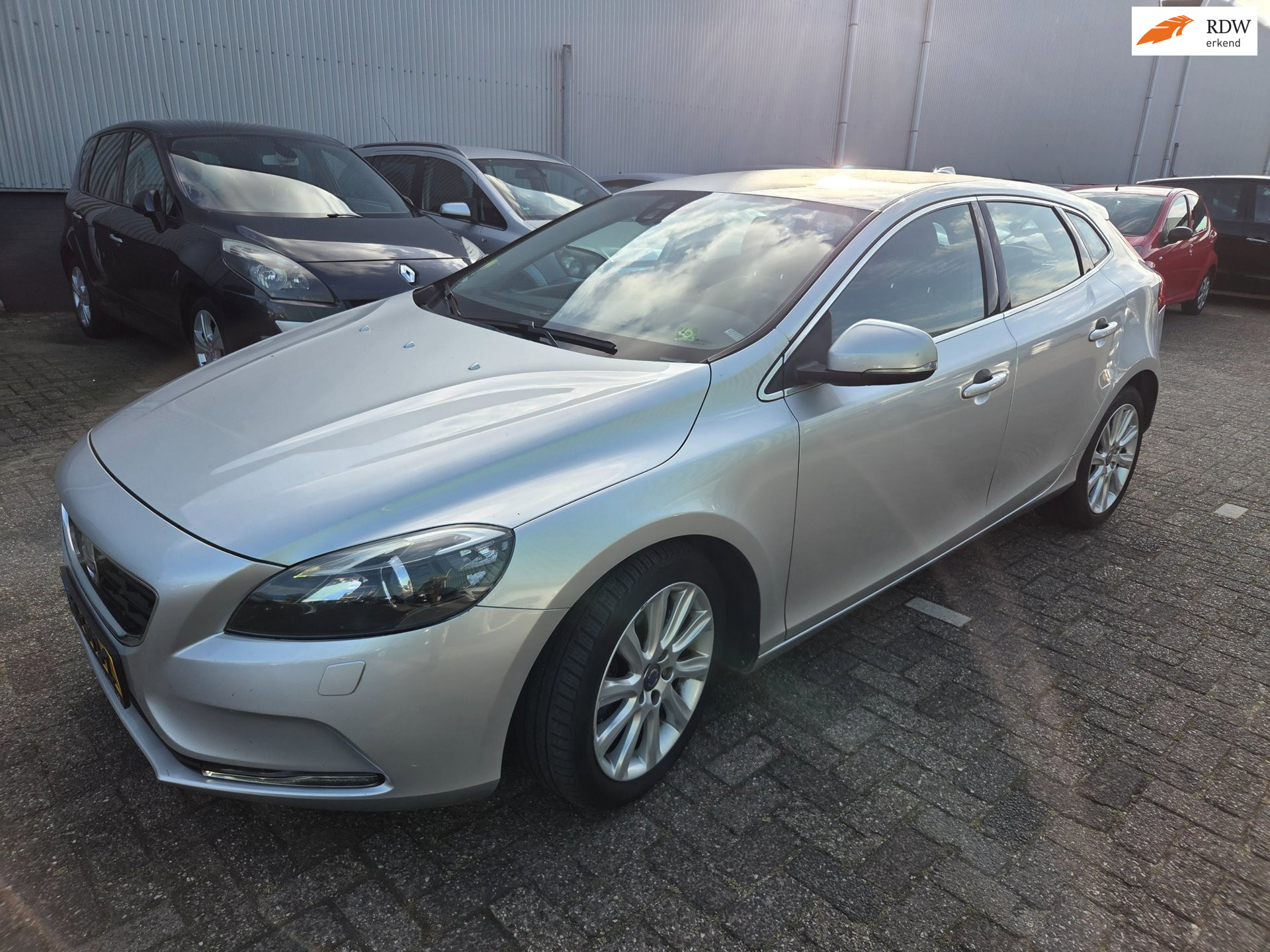 Volvo V40 2.0 D2 Ocean Race 100% goed 2015 - voorkant