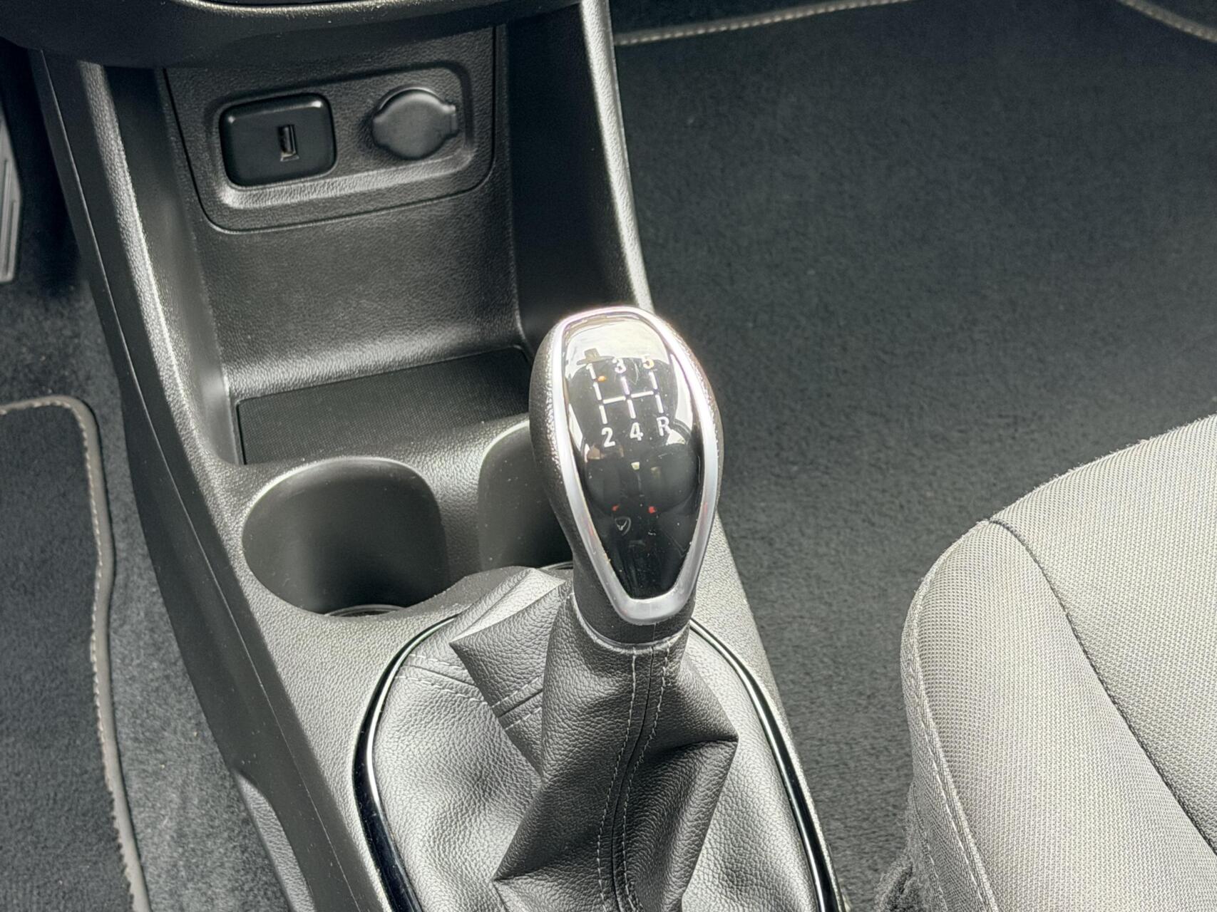 Foto van Opel Karl / Viva