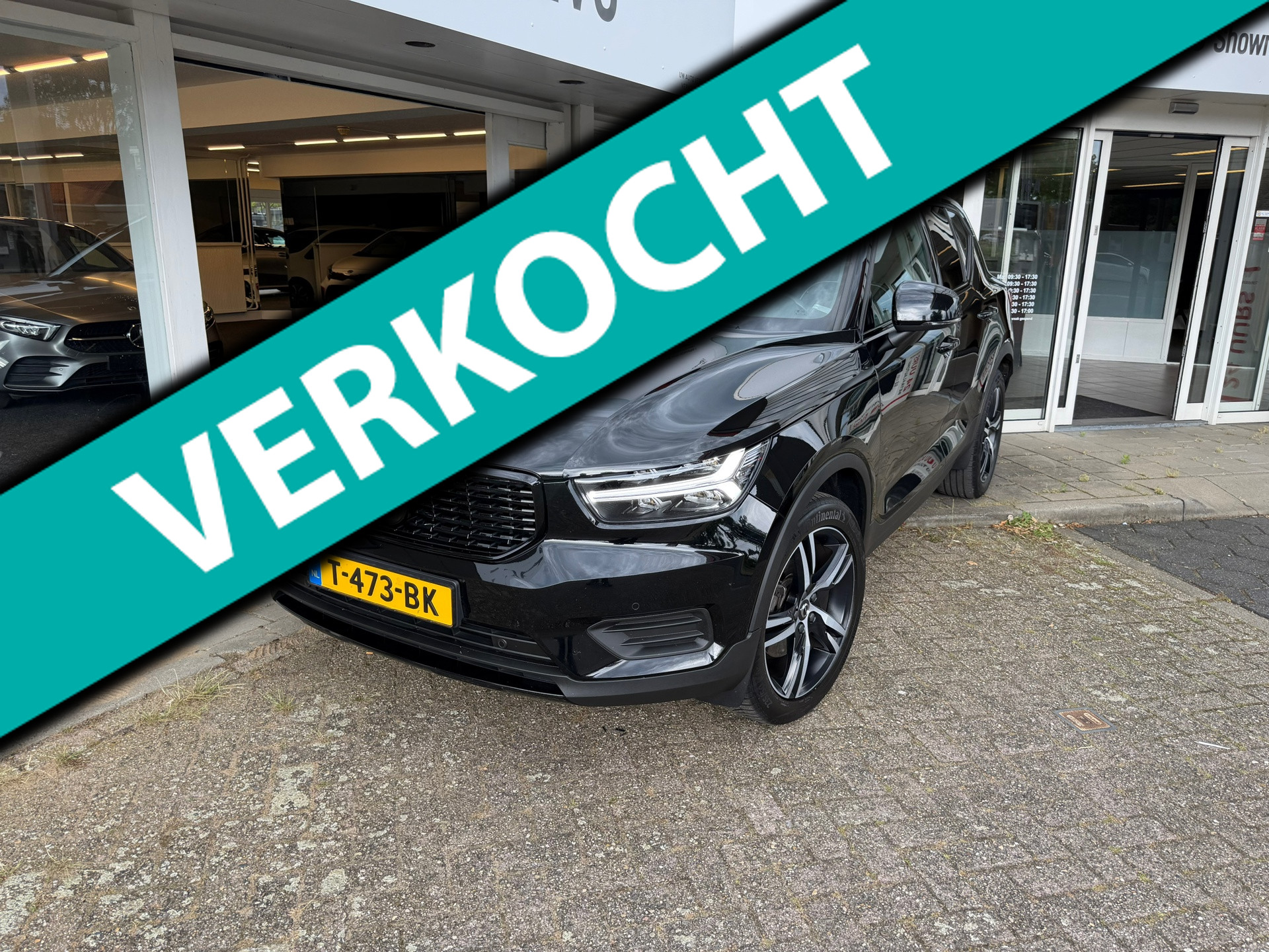 Volvo XC40 2.0 T4 R-Design 2019 - voorkant