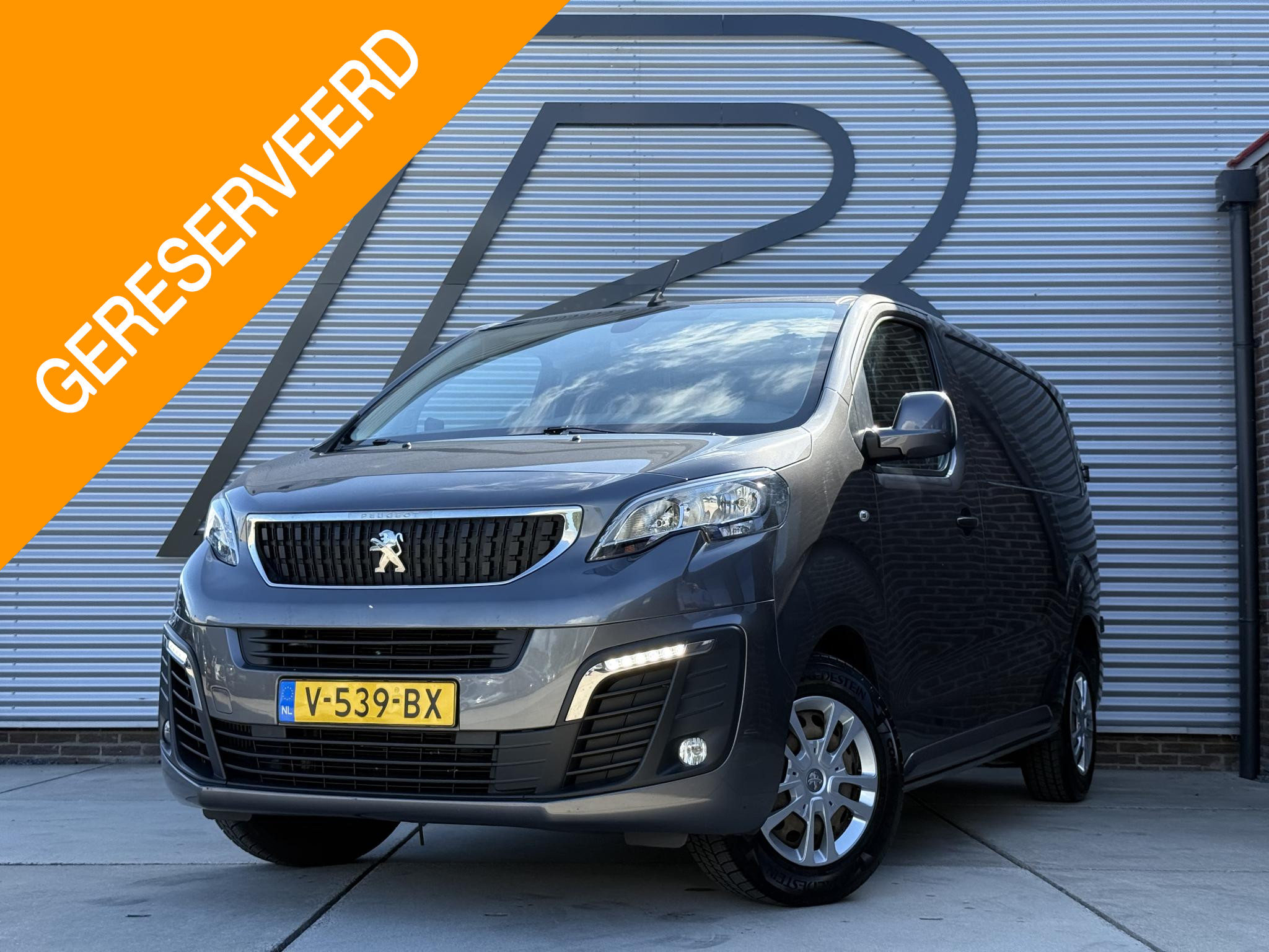 Foto van PEUGEOT EXPERT