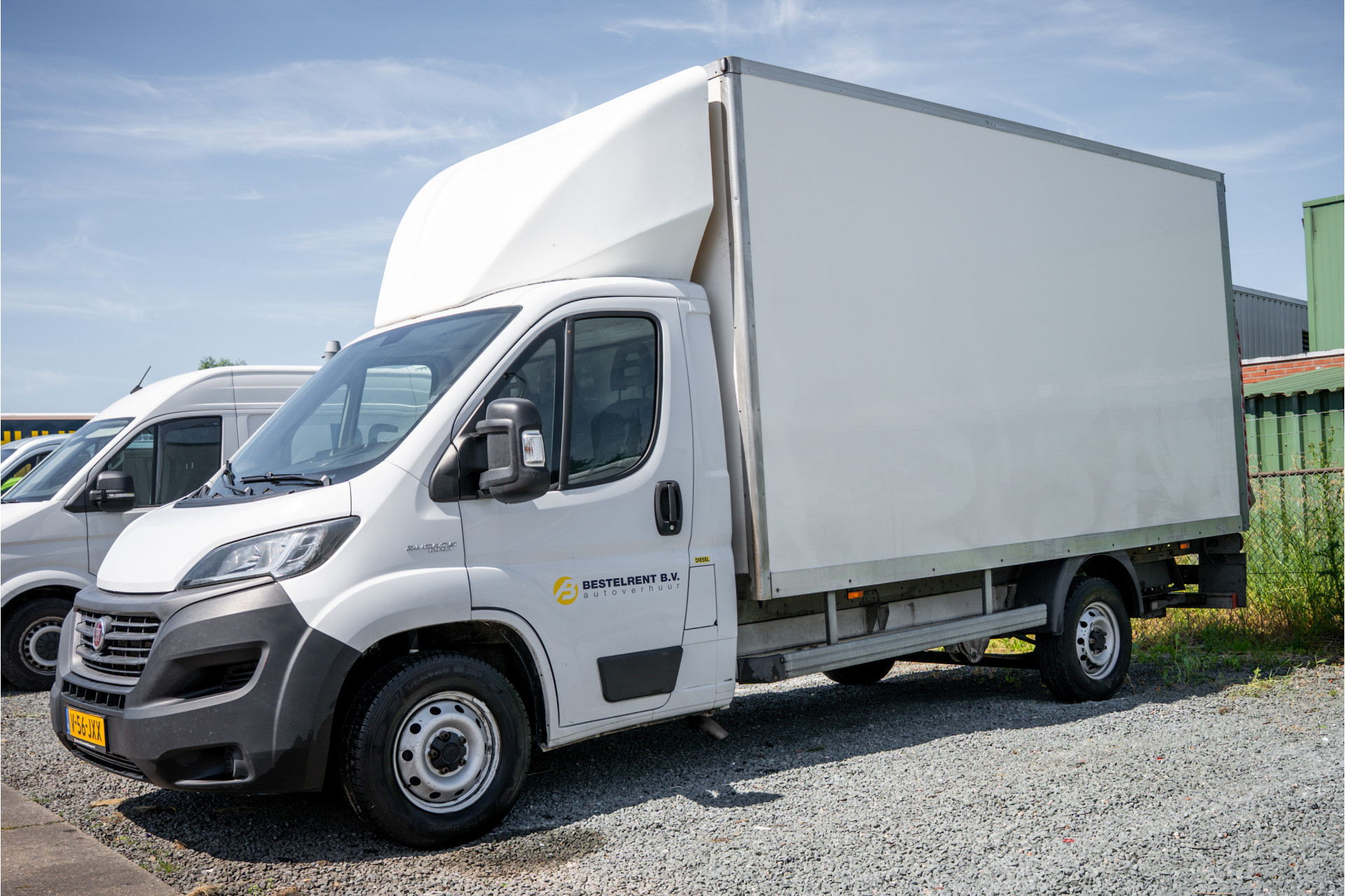 Fiat Ducato 130 Multijet 2.3 MOTOR DEFECT Bakwagen met laadklep | Cruise | Airco 2021 - voorkant