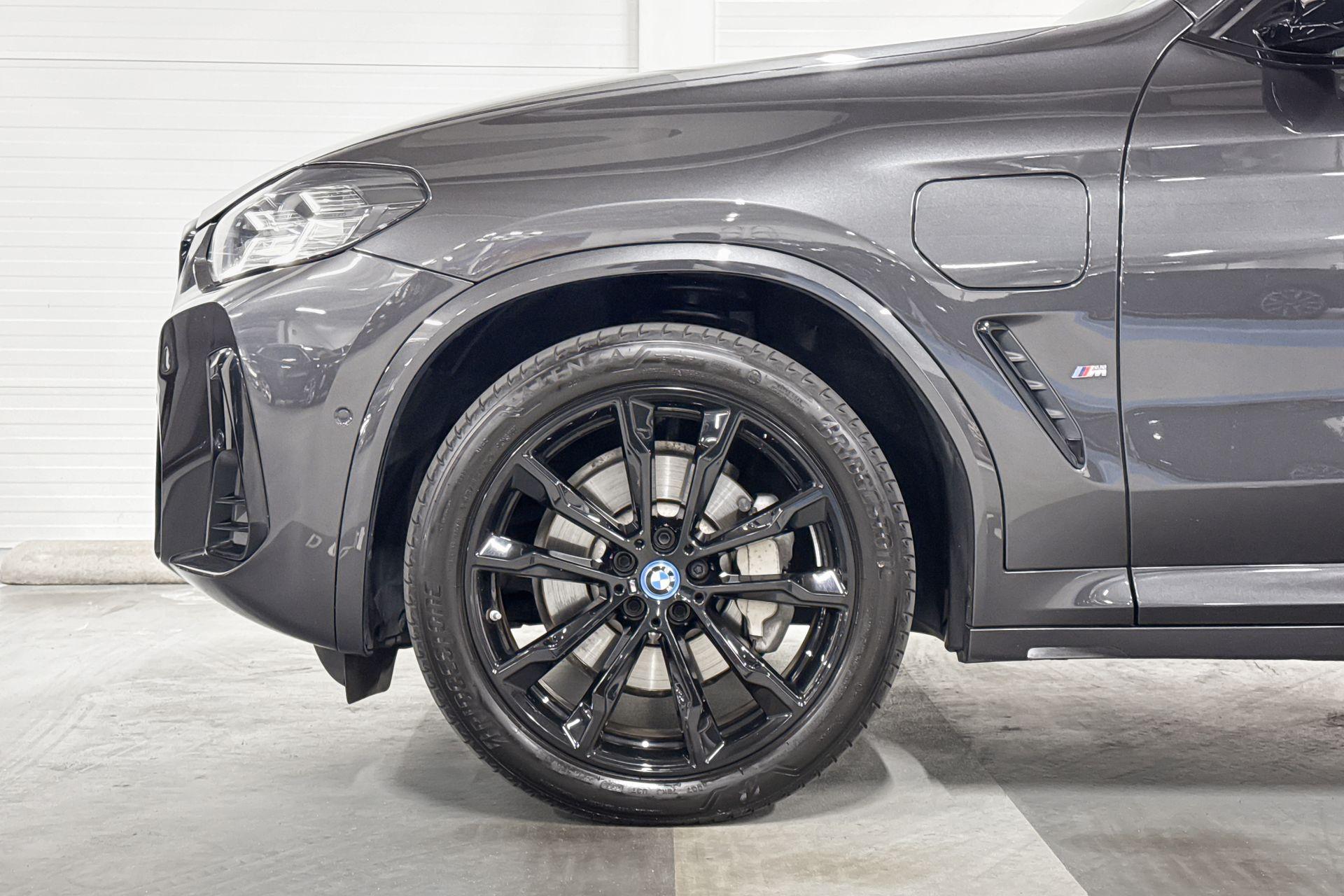 Foto van BMW X3 Xdrive30e