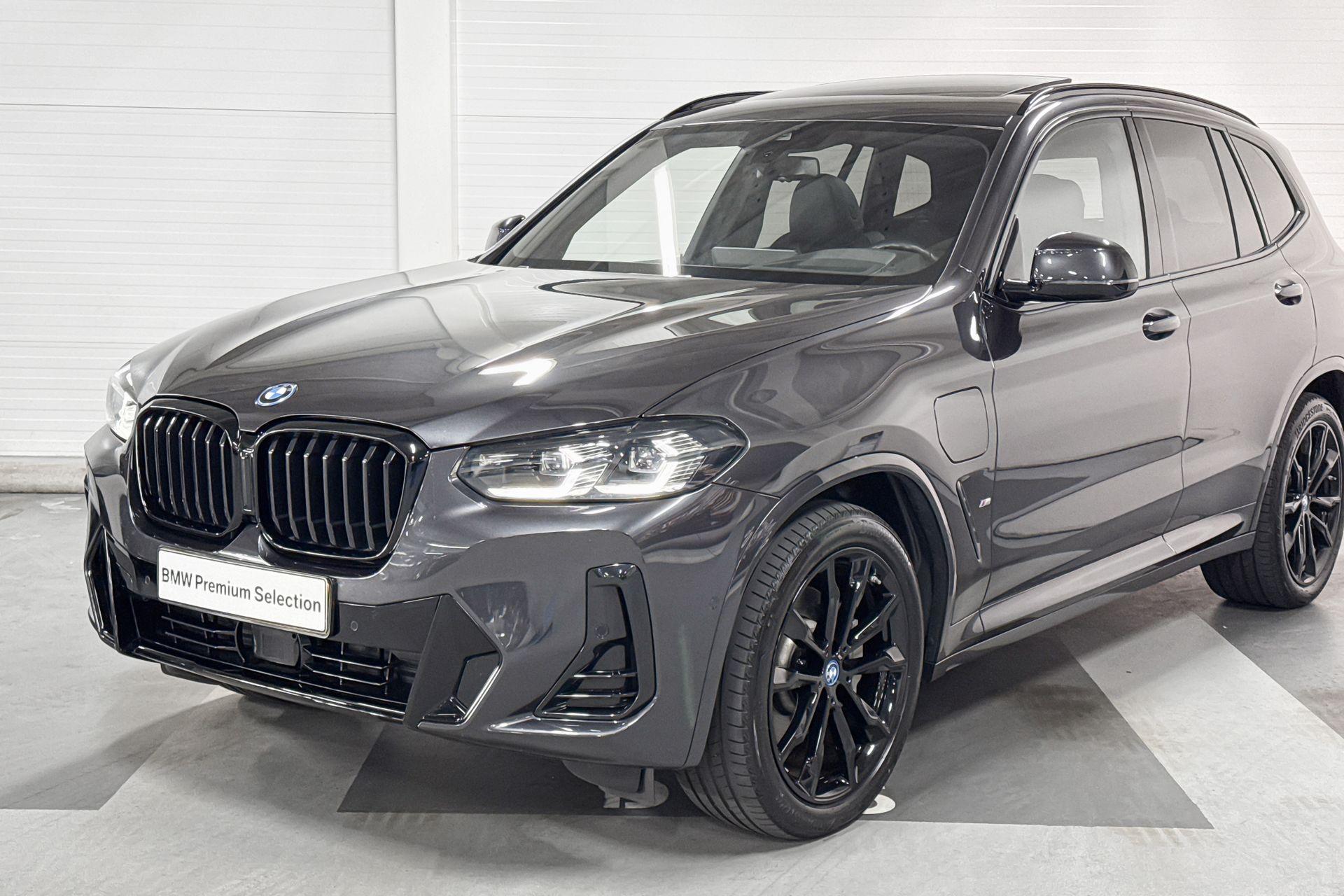 Foto van BMW X3 Xdrive30e