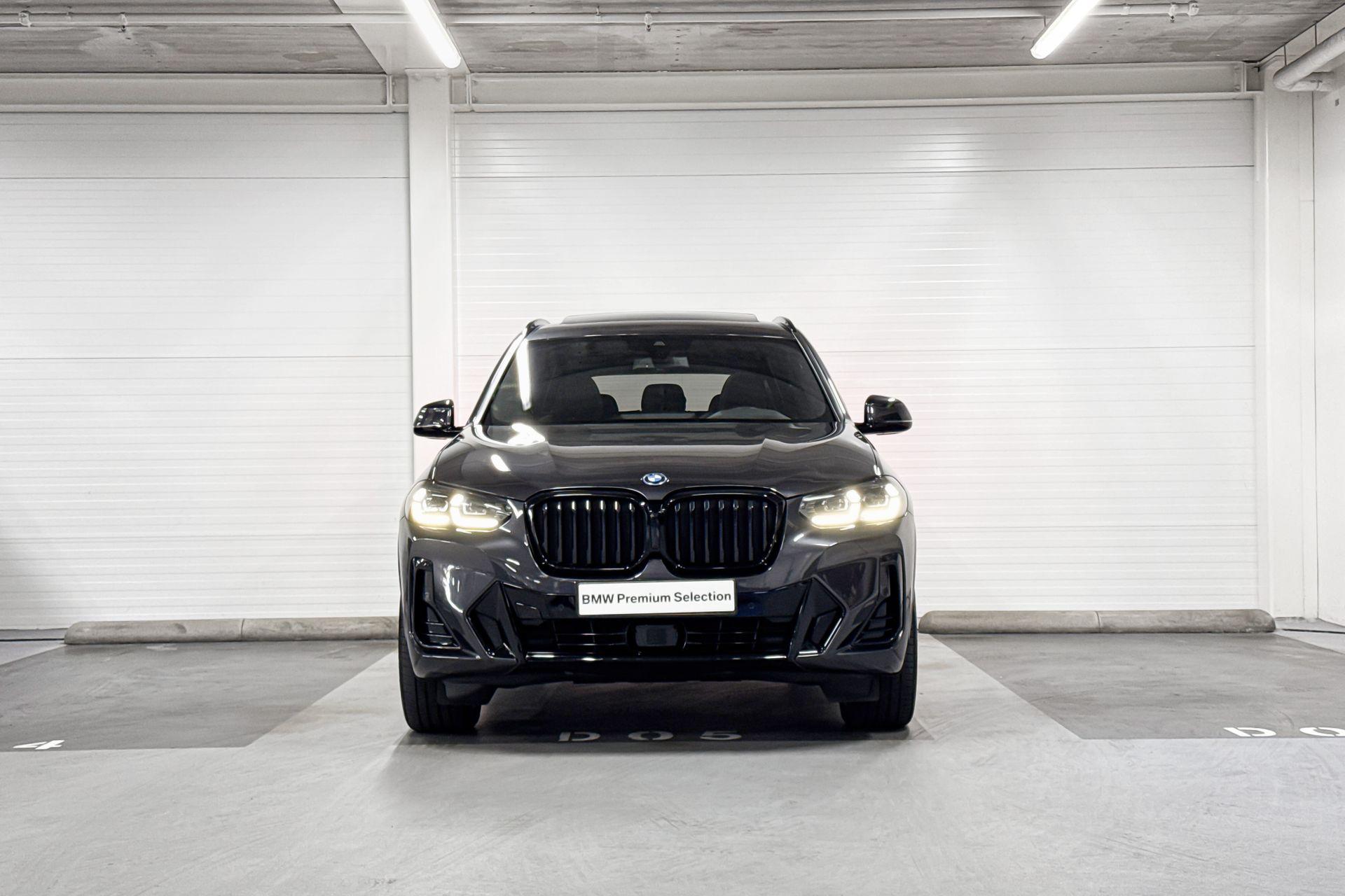 Foto van BMW X3 Xdrive30e