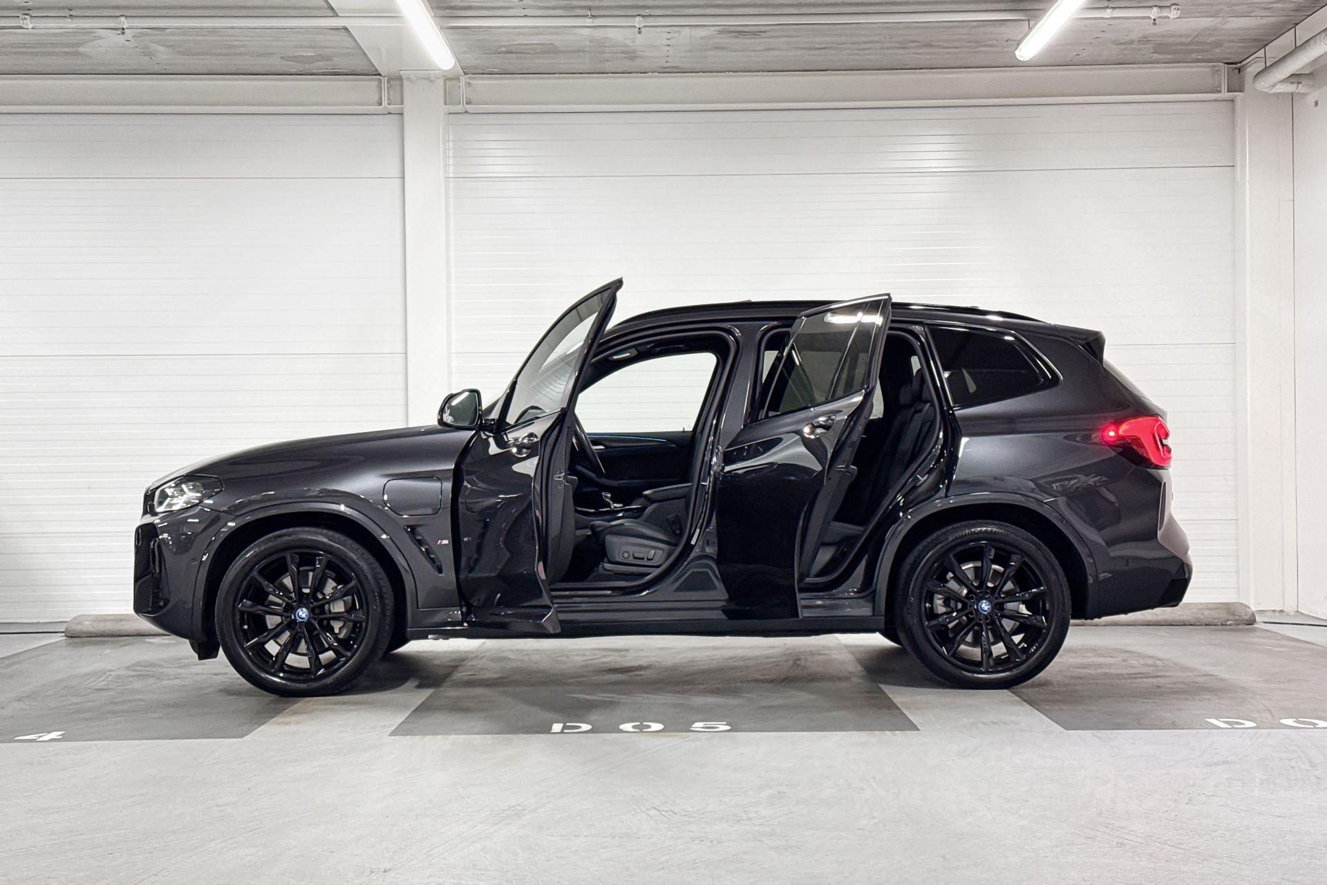 Foto van BMW X3 Xdrive30e
