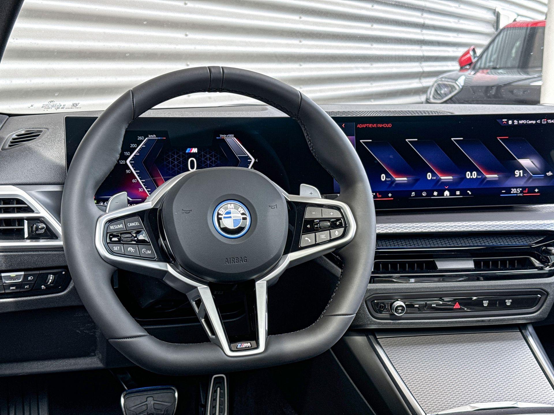 Foto van BMW 330e