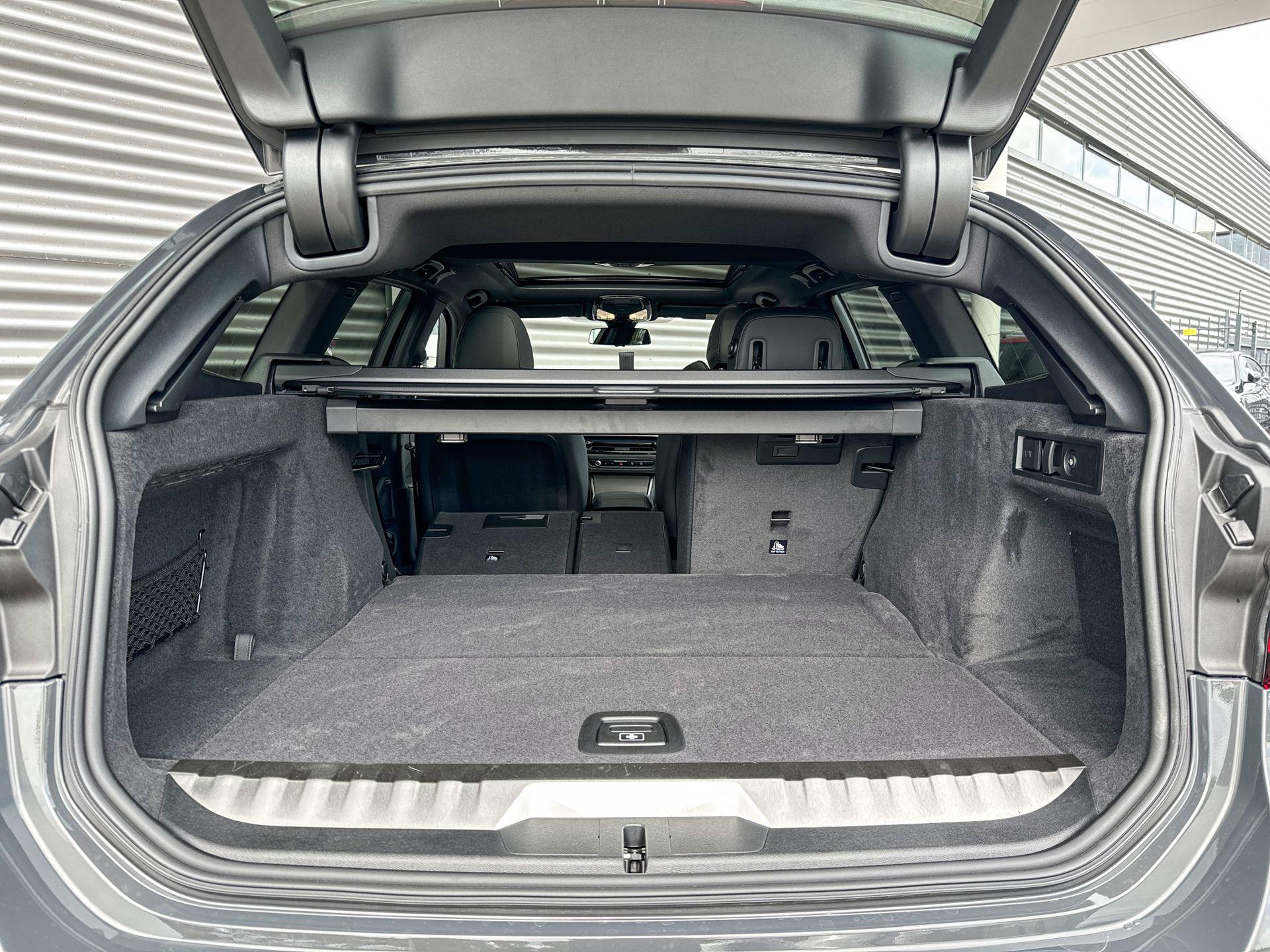 Foto van BMW 330e