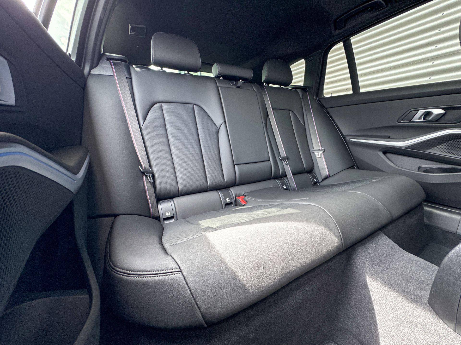 Foto van BMW 330e