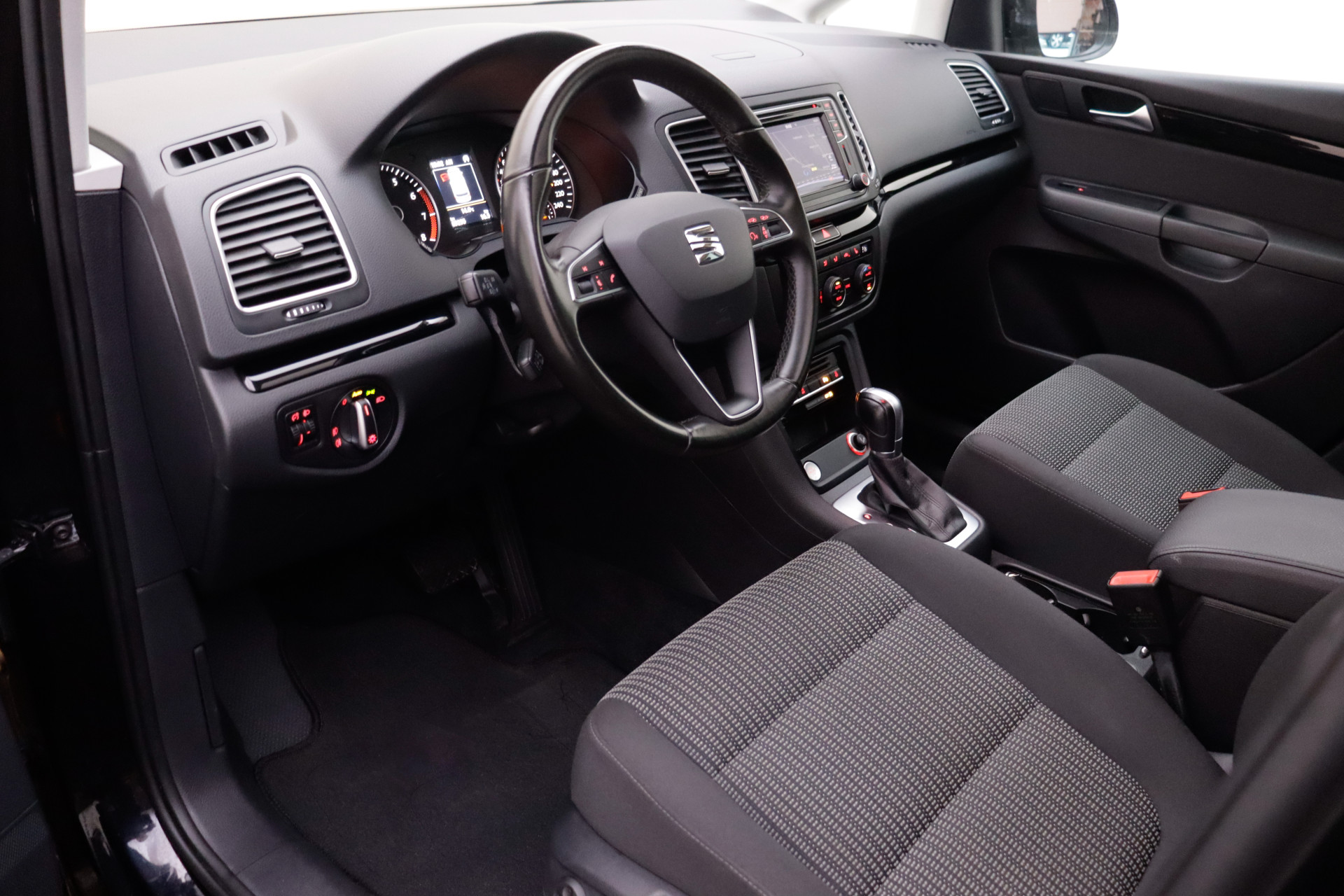 Foto van Seat Alhambra