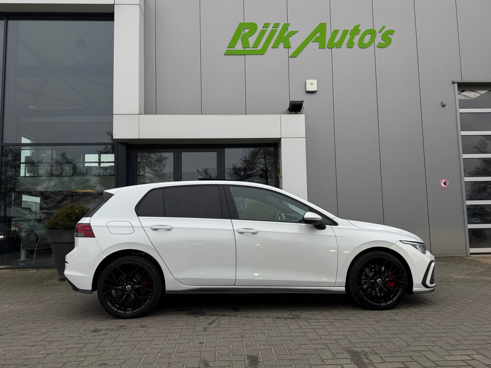 Foto van Volkswagen Golf GTE