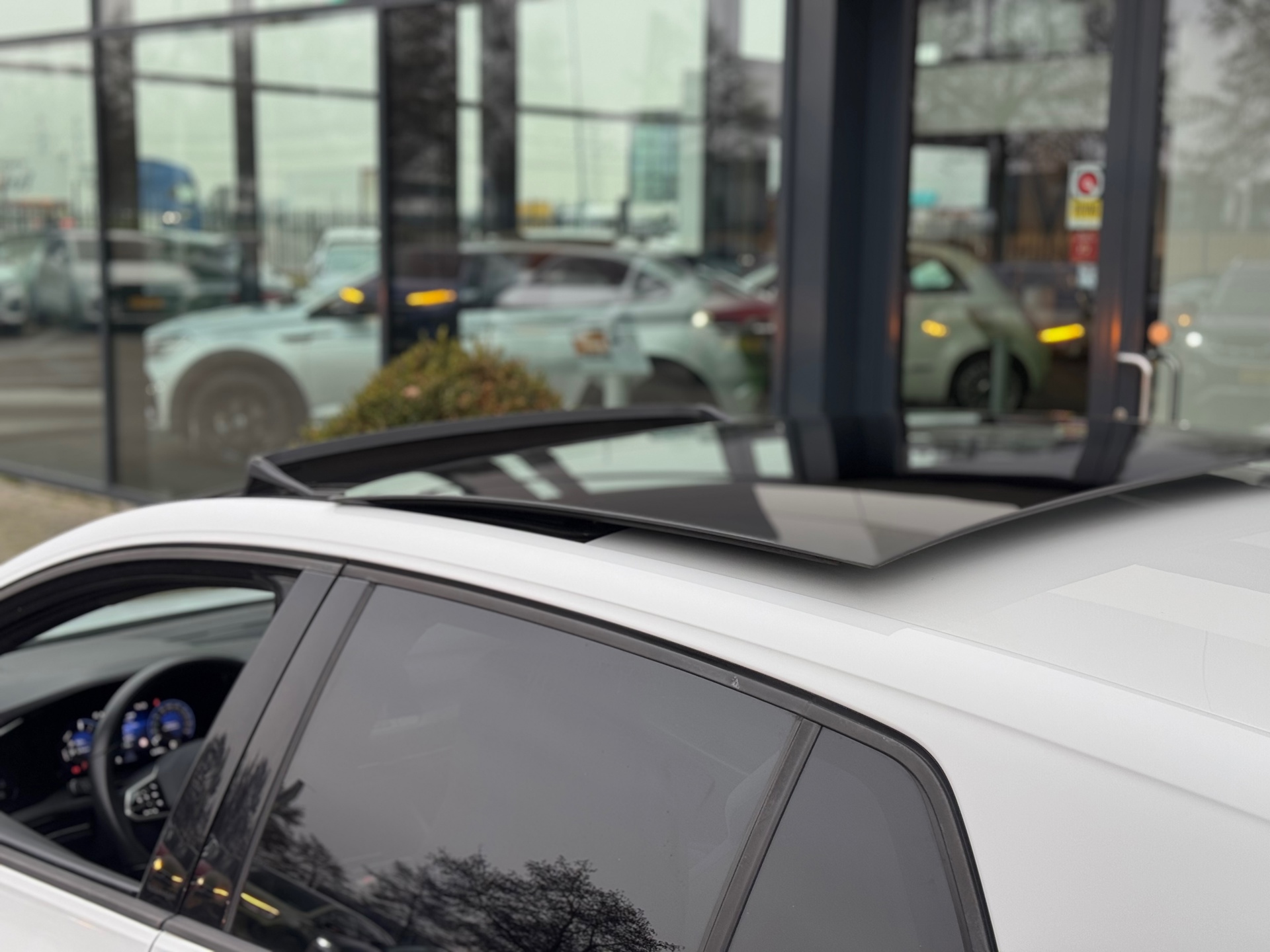 Foto van Volkswagen Golf GTE