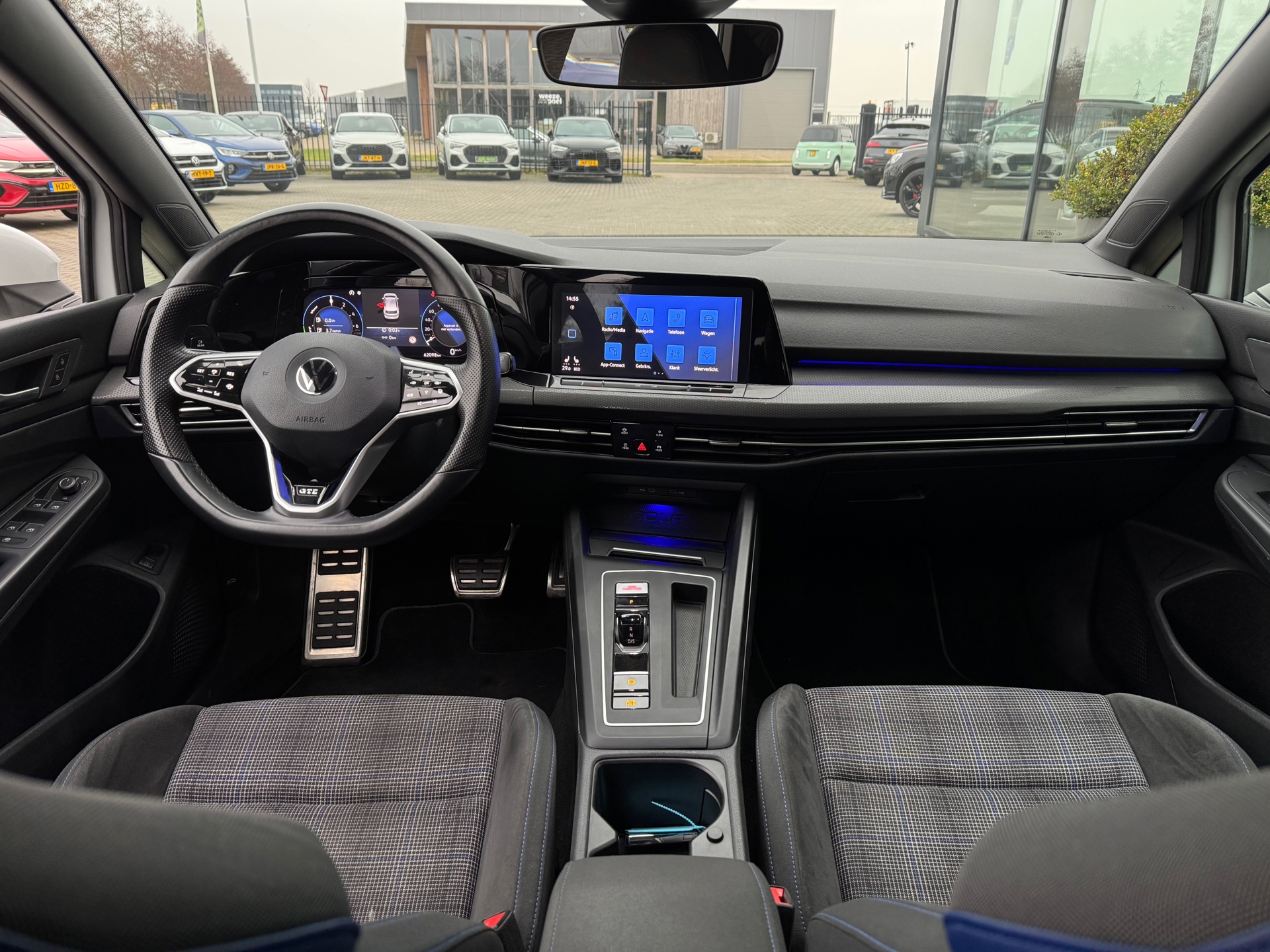 Foto van Volkswagen Golf GTE