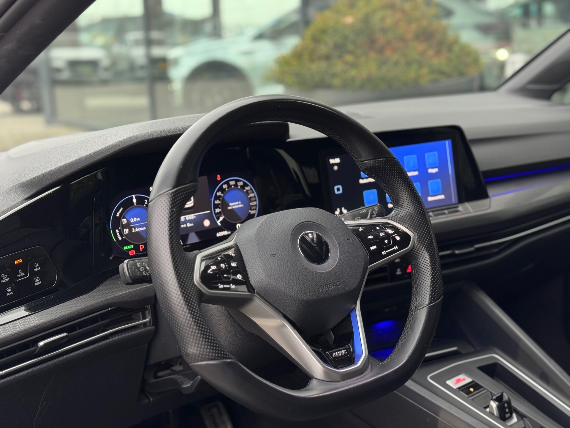 Foto van Volkswagen Golf GTE