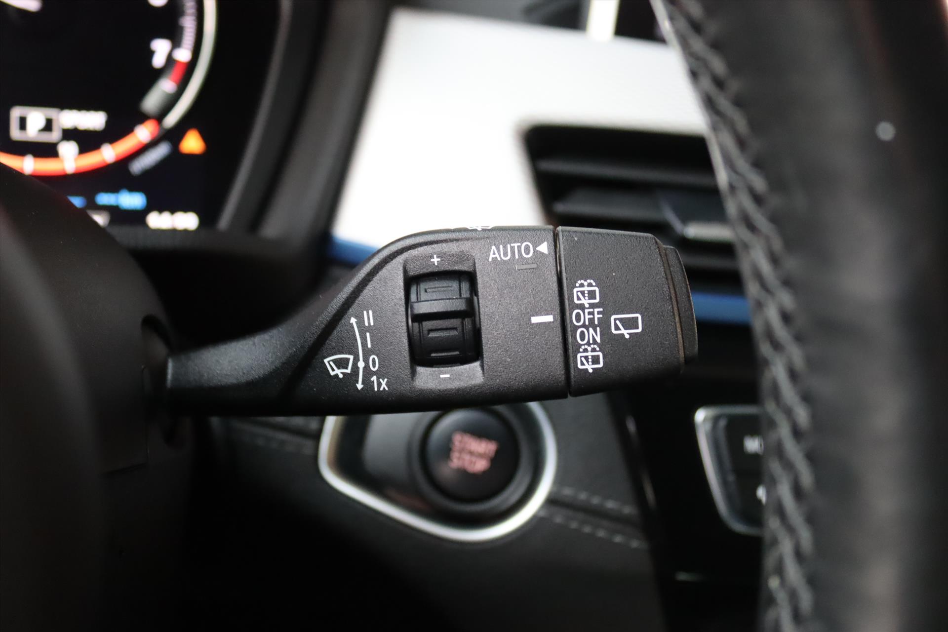 Foto van BMW X1 Xdrive25e