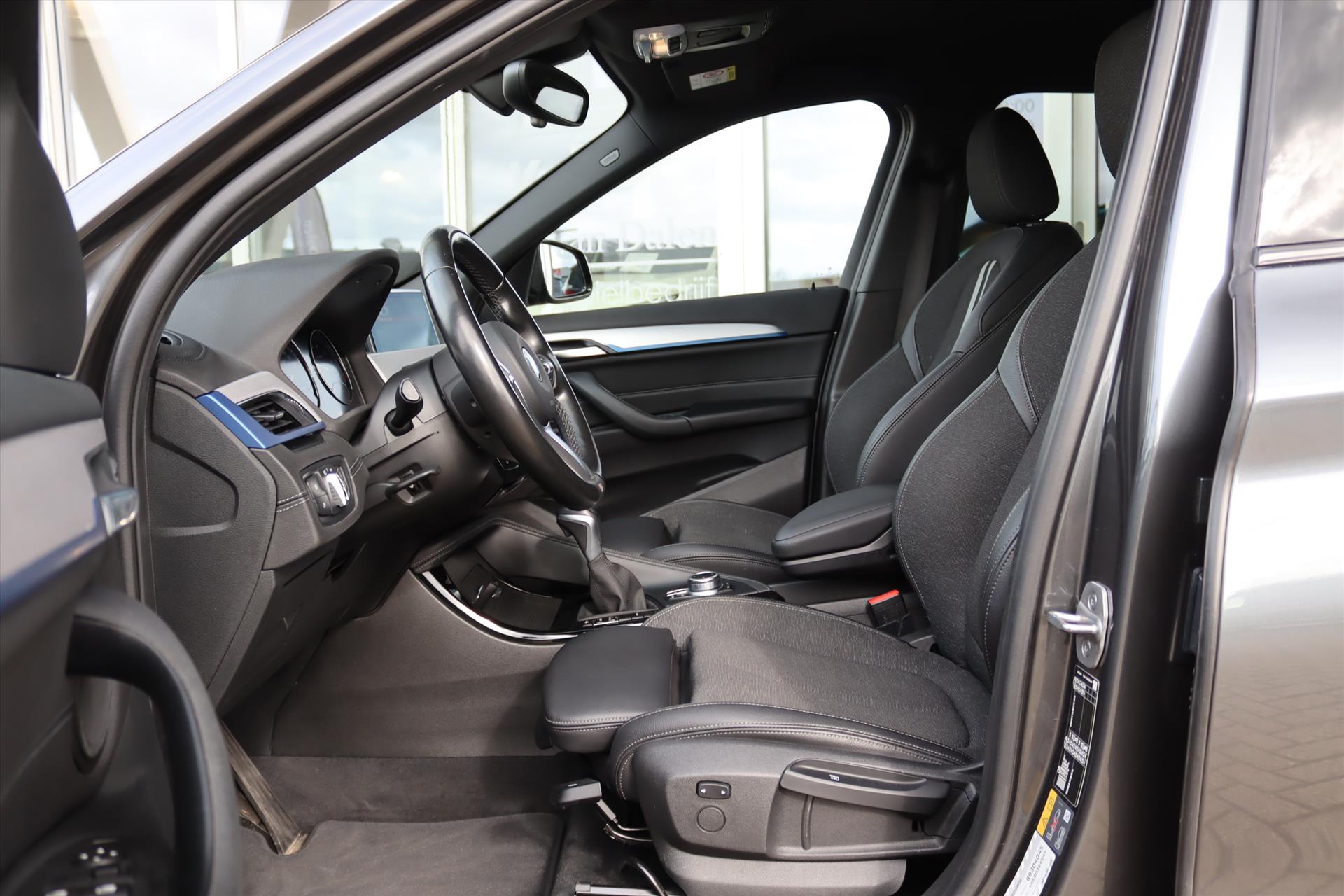 Foto van BMW X1 Xdrive25e
