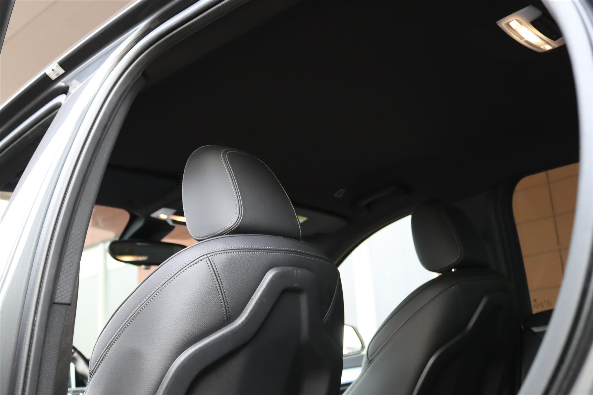 Foto van BMW X1 Xdrive25e