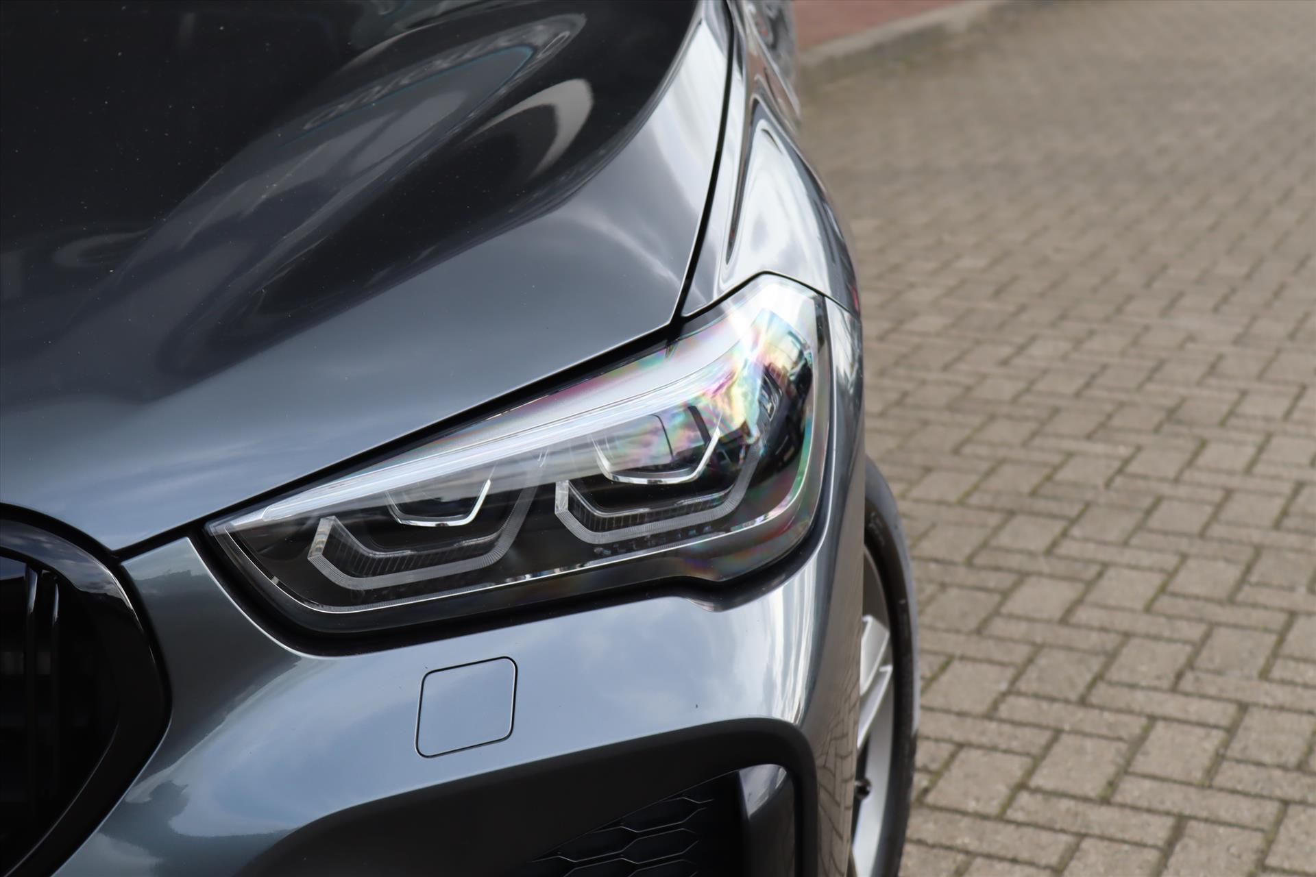 Foto van BMW X1 Xdrive25e