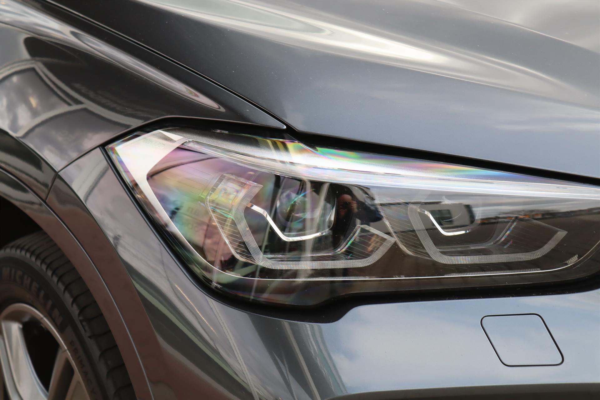 Foto van BMW X1 Xdrive25e