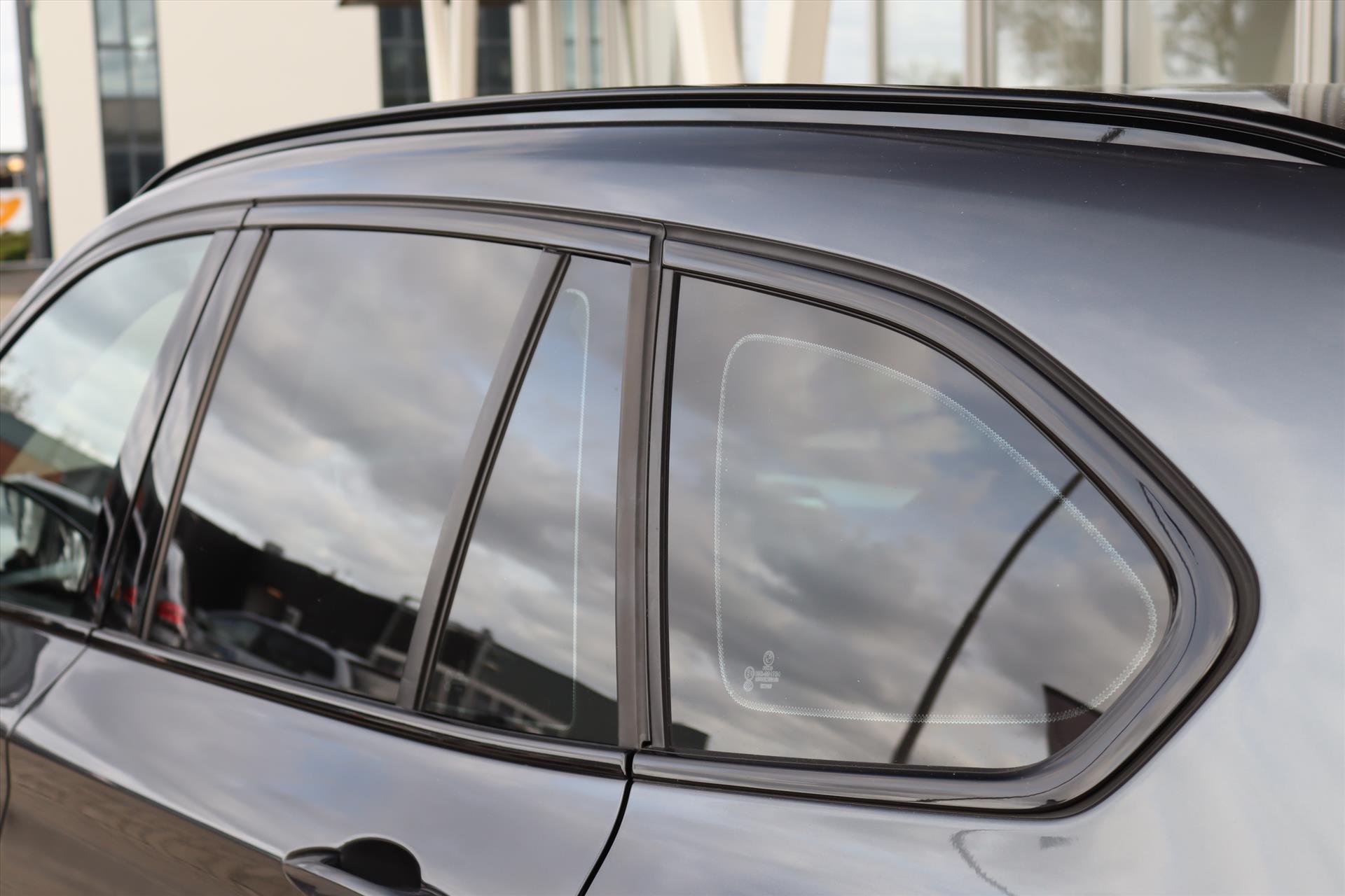 Foto van BMW X1 Xdrive25e